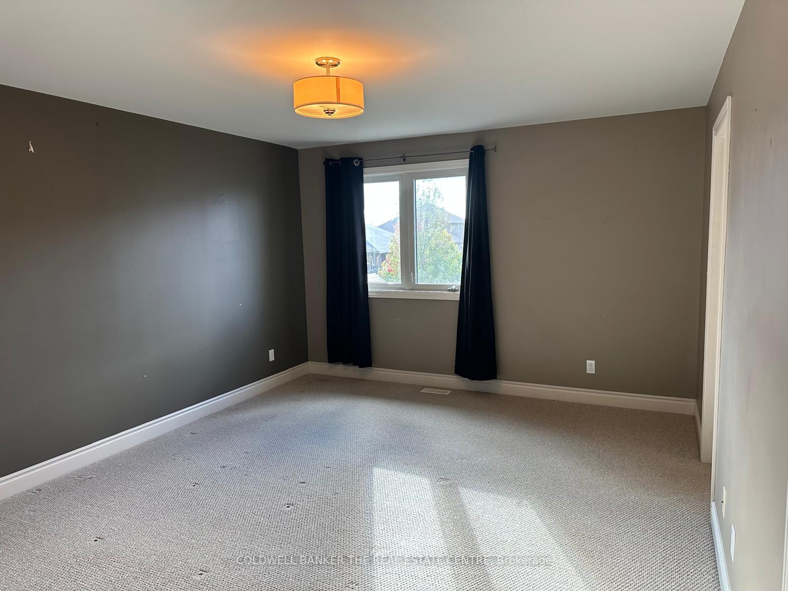 Photo 10 of 48 Hanover Court, Belleville, Thurlow Ward — HOMEH