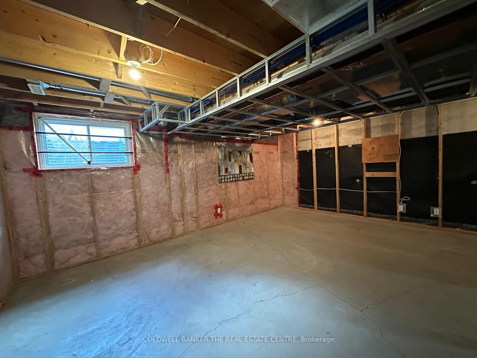 Photo 11 of 48 Hanover Court, Belleville, Thurlow Ward — HOMEH