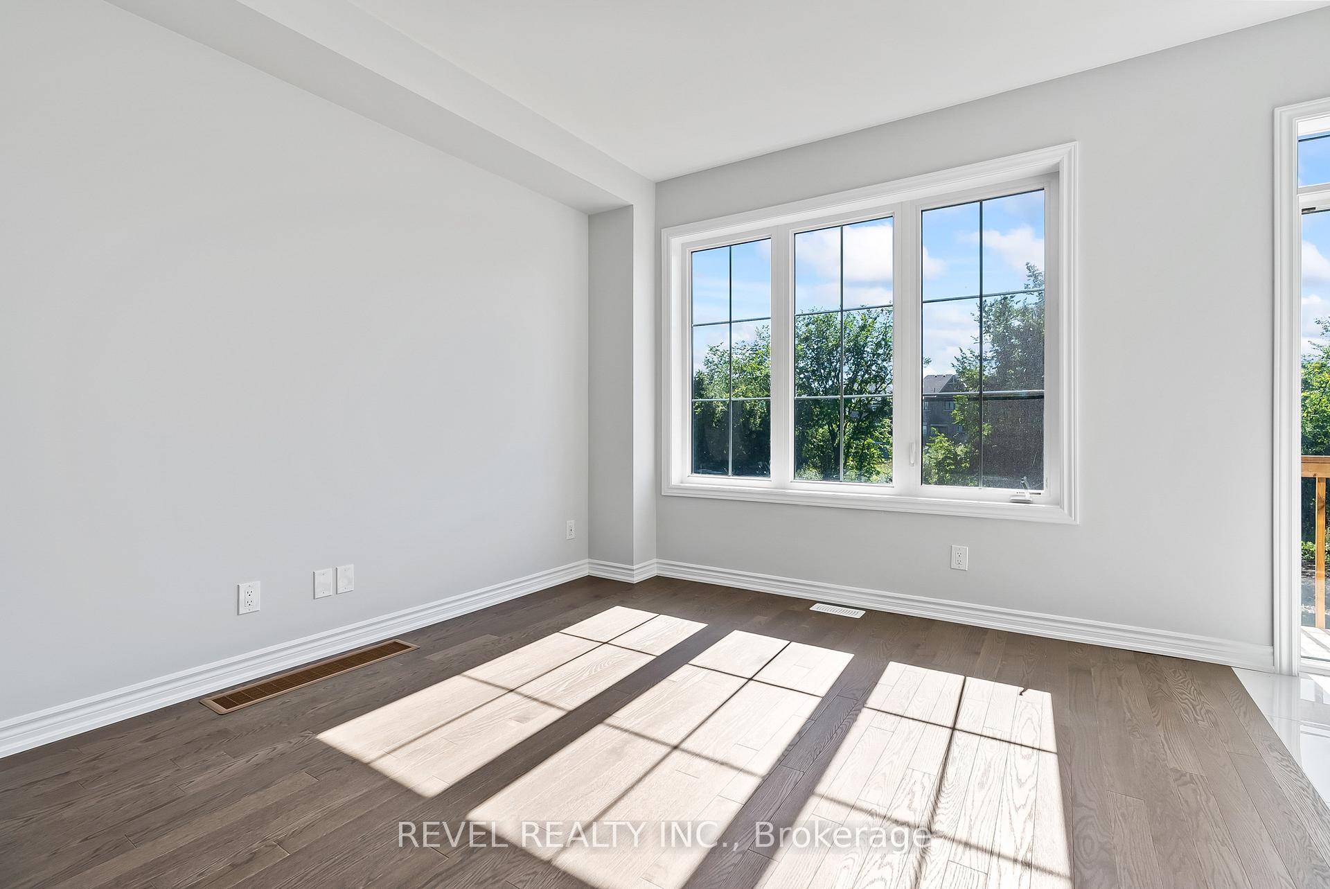 Photo 9 of 14 Paradise Way, Whitby, Rolling Acres — HOMEH