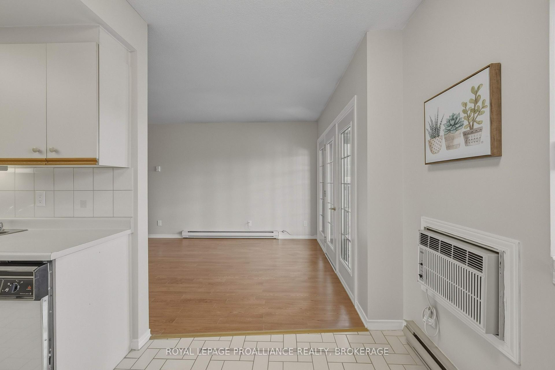 Photo 14 of Unit 405, 649 Davis Drive, Kingston, East Gardiners Rd — HOMEH