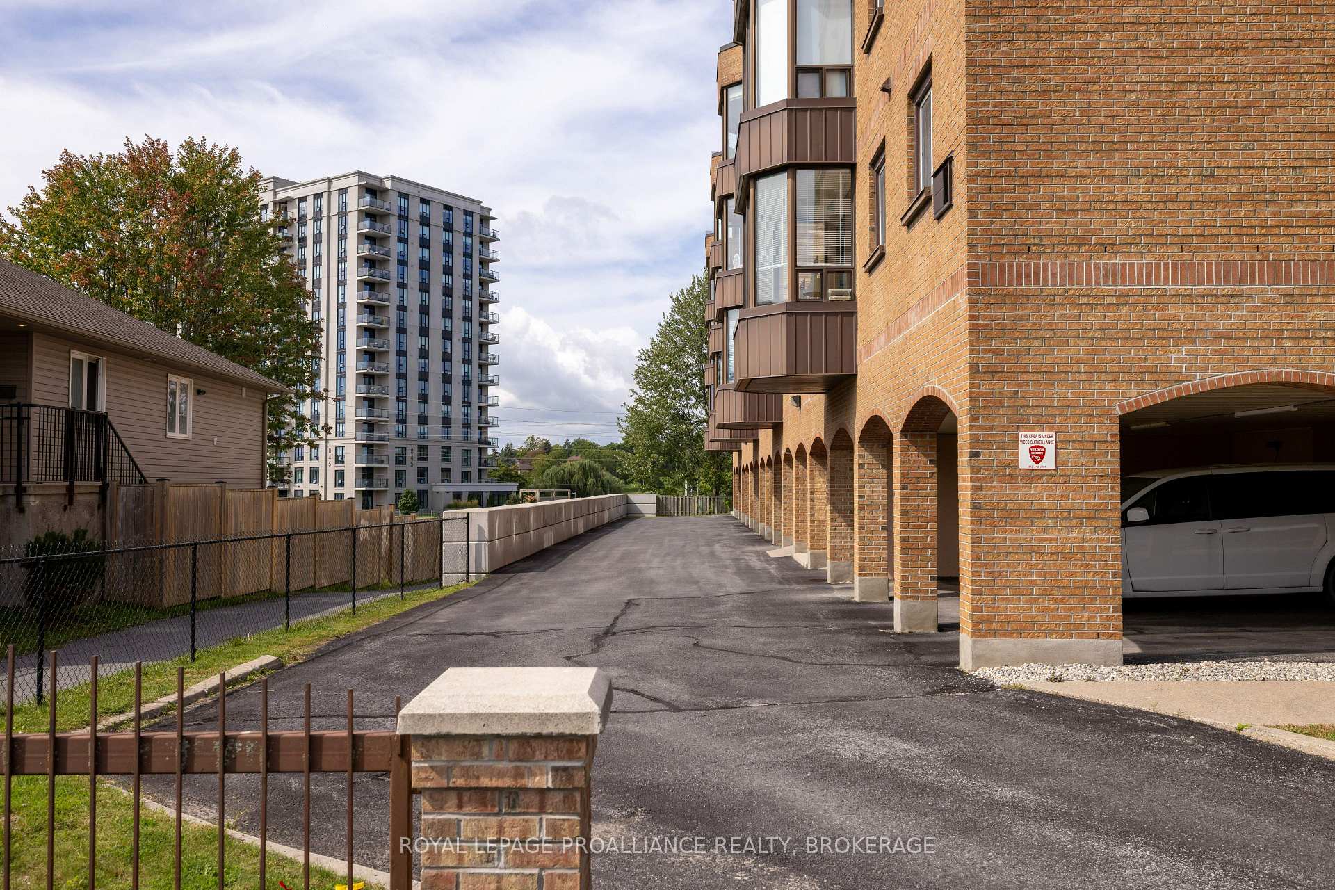 Photo 39 of Unit 405, 649 Davis Drive, Kingston, East Gardiners Rd — HOMEH