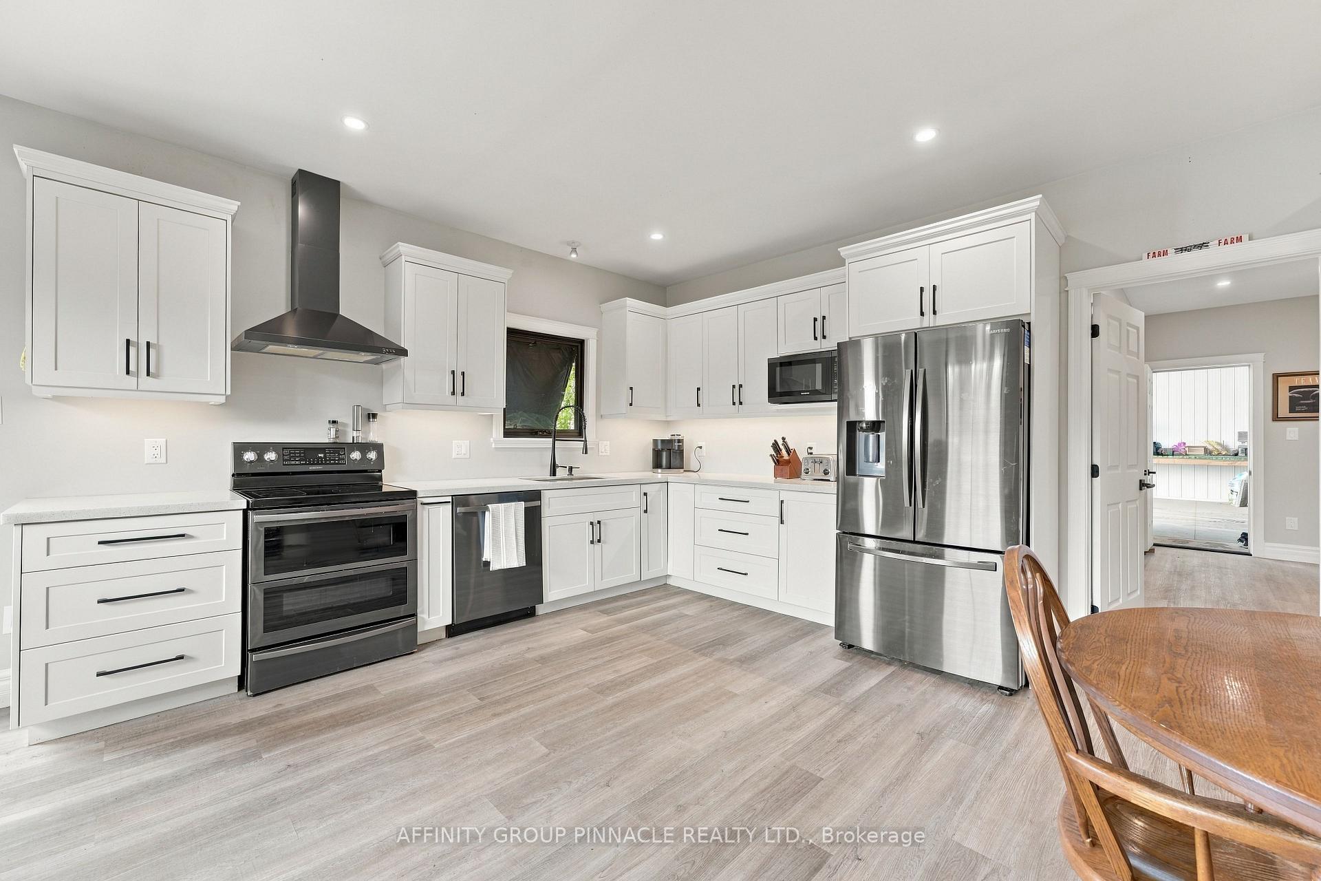 Photo 45 of 724 Elm Tree Road, Kawartha Lakes, Little Britain — HOMEH