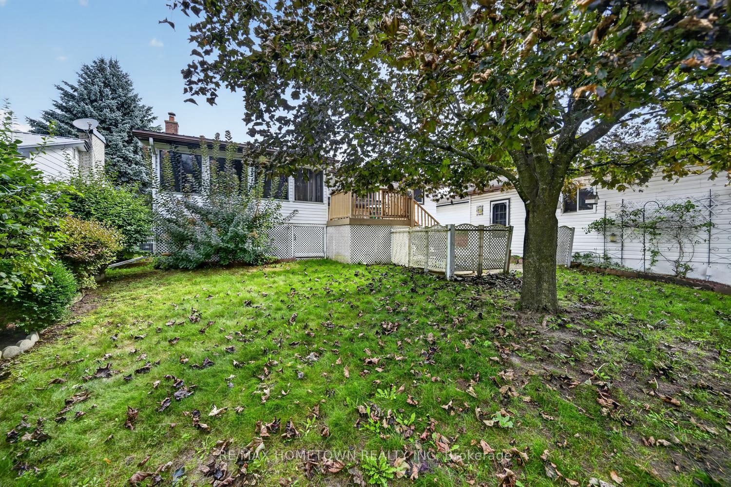 Photo 35 of 1362 Windsor Drive, Brockville, Brockville — HOMEH