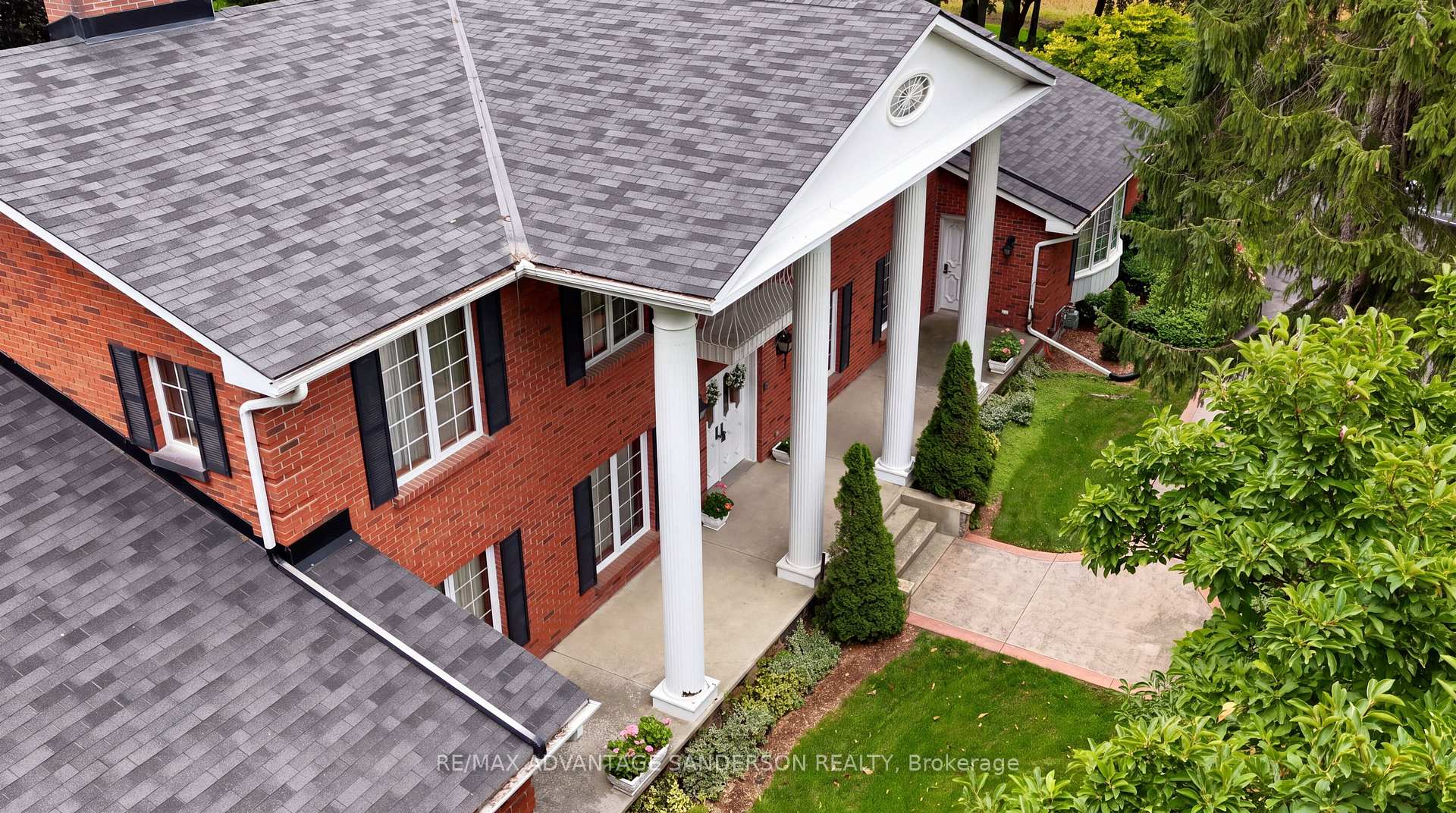 Photo 7 of 15626 Elginfield Road, Lucan Biddulph, Rural Lucan Biddulph — HOMEH