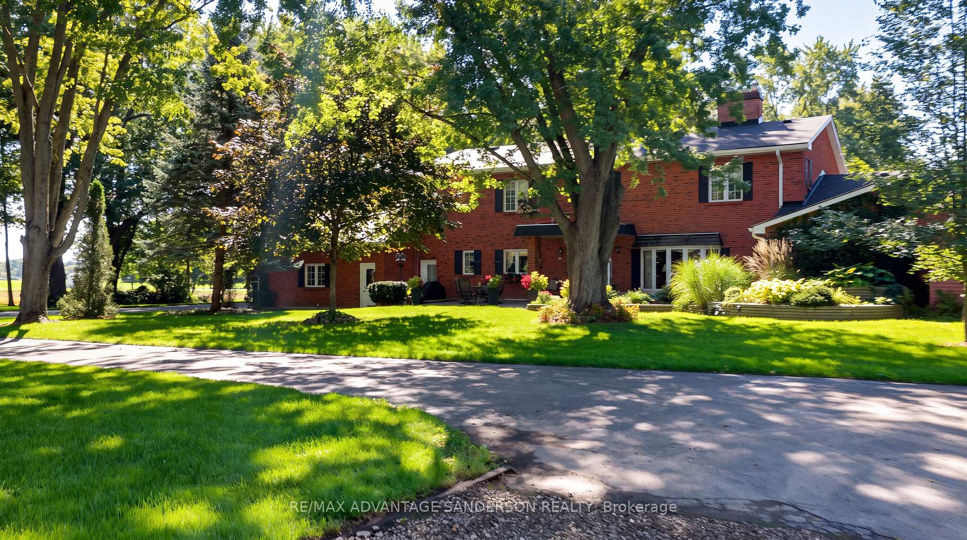Photo 8 of 15626 Elginfield Road, Lucan Biddulph, Rural Lucan Biddulph — HOMEH