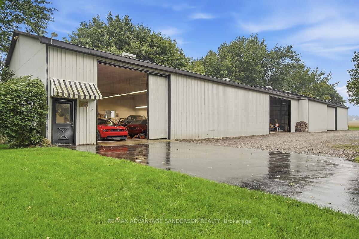 Photo 21 of 15626 Elginfield Road, Lucan Biddulph, Rural Lucan Biddulph — HOMEH