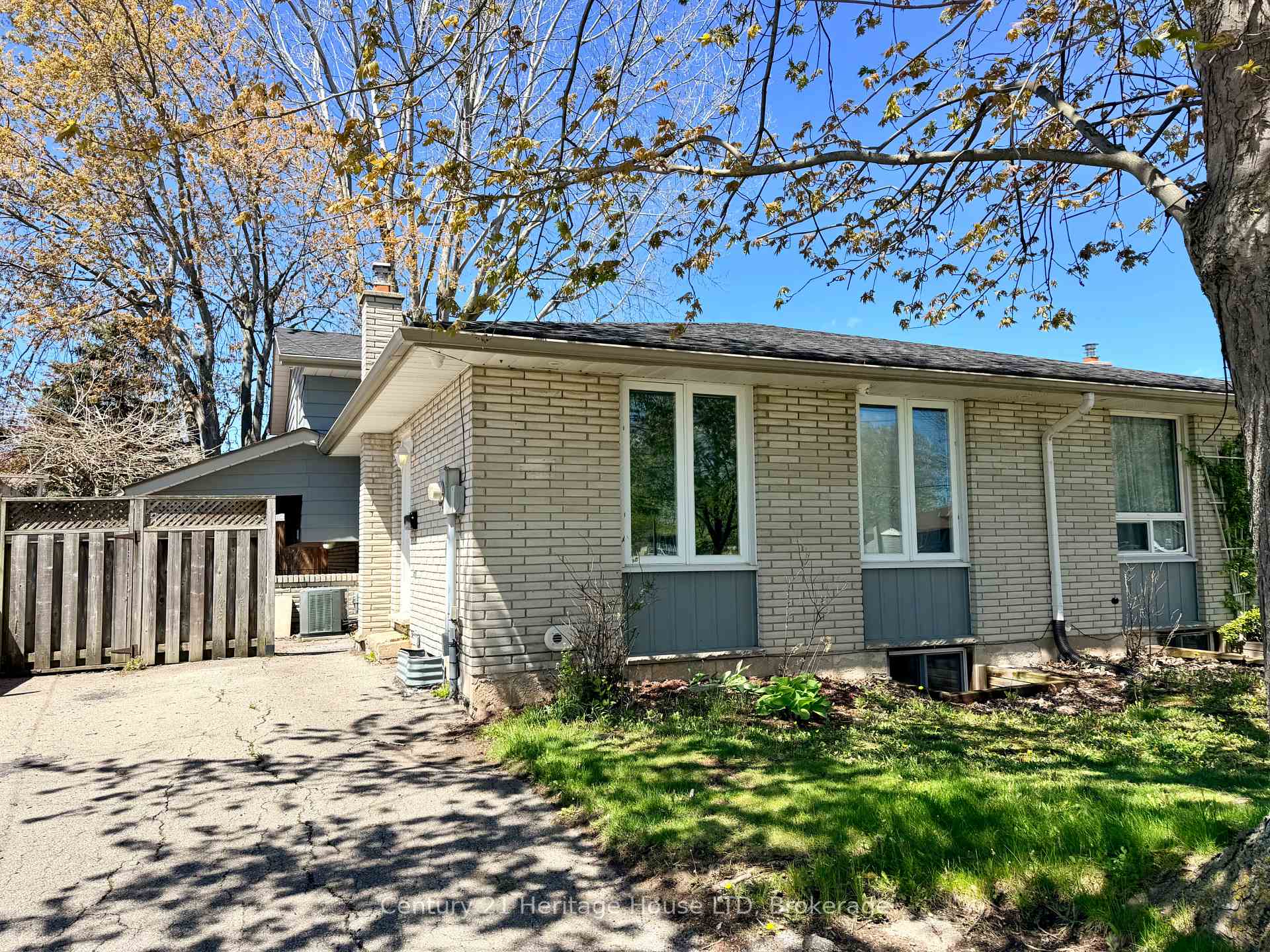 Photo 31 of 387 First Avenue, Welland, N. Welland — HOMEH