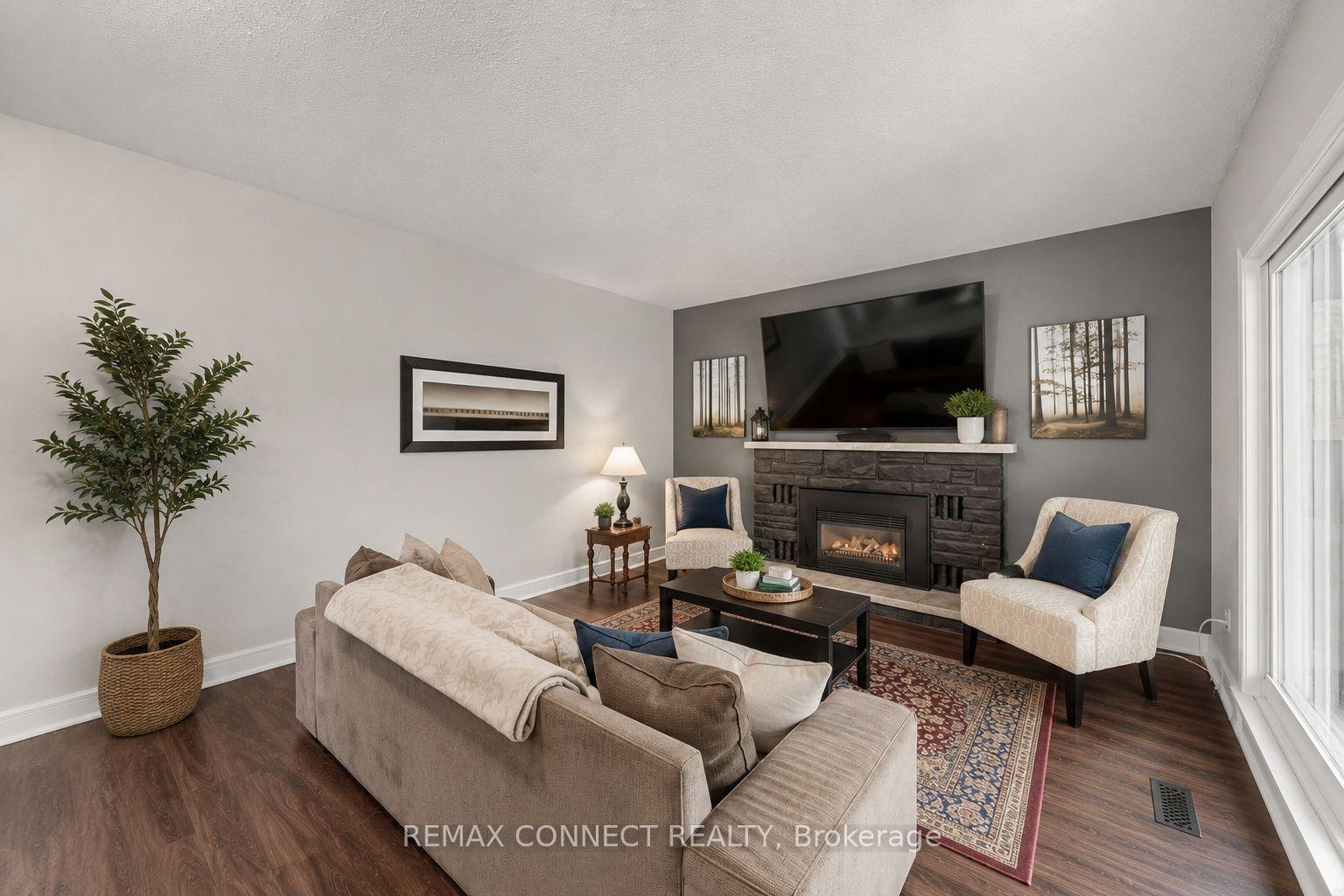Photo 11 of 15 Satchell Boulevard, Scarborough, Centennial Scarborough — HOMEH