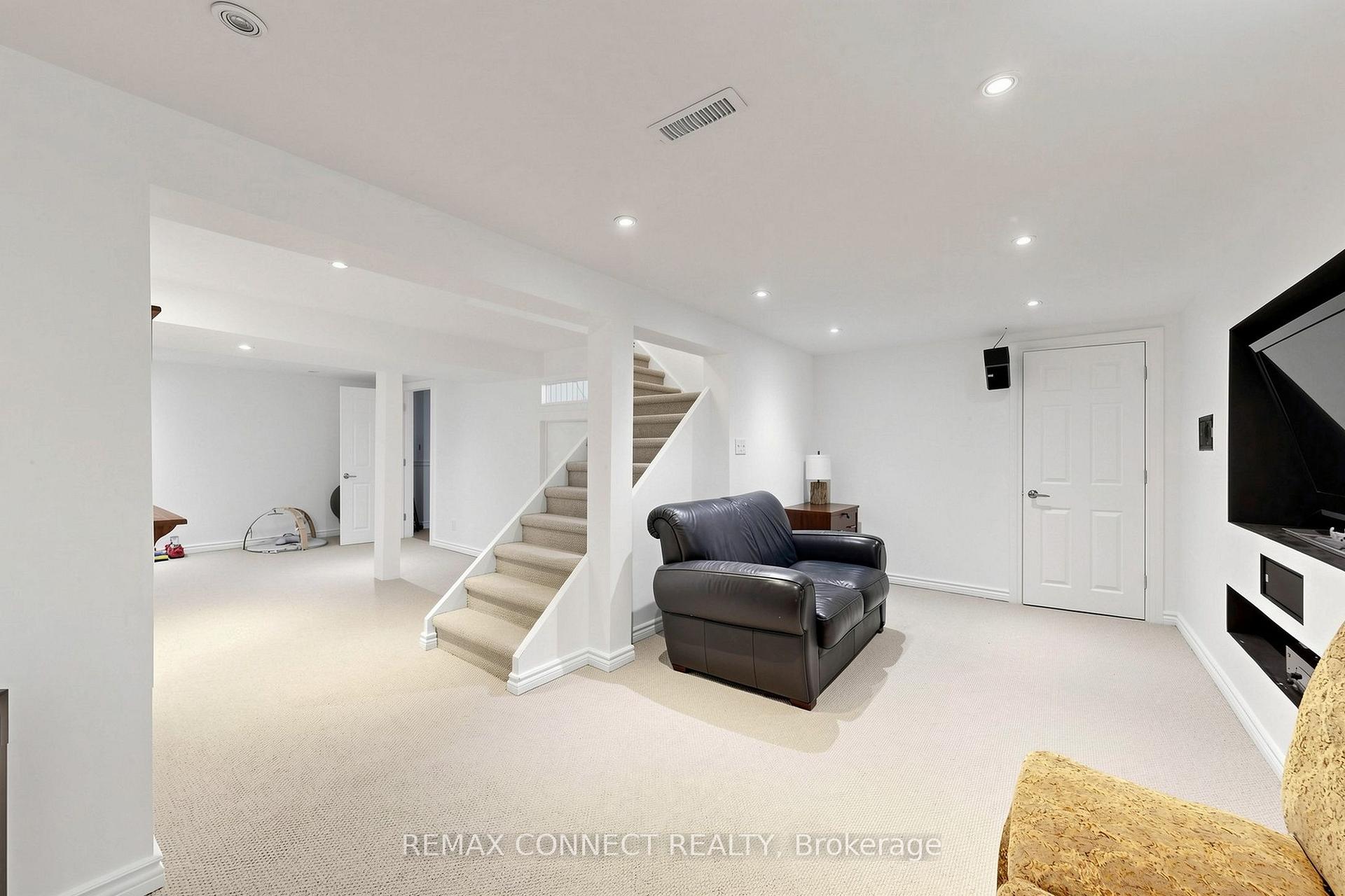 Photo 25 of 15 Satchell Boulevard, Scarborough, Centennial Scarborough — HOMEH