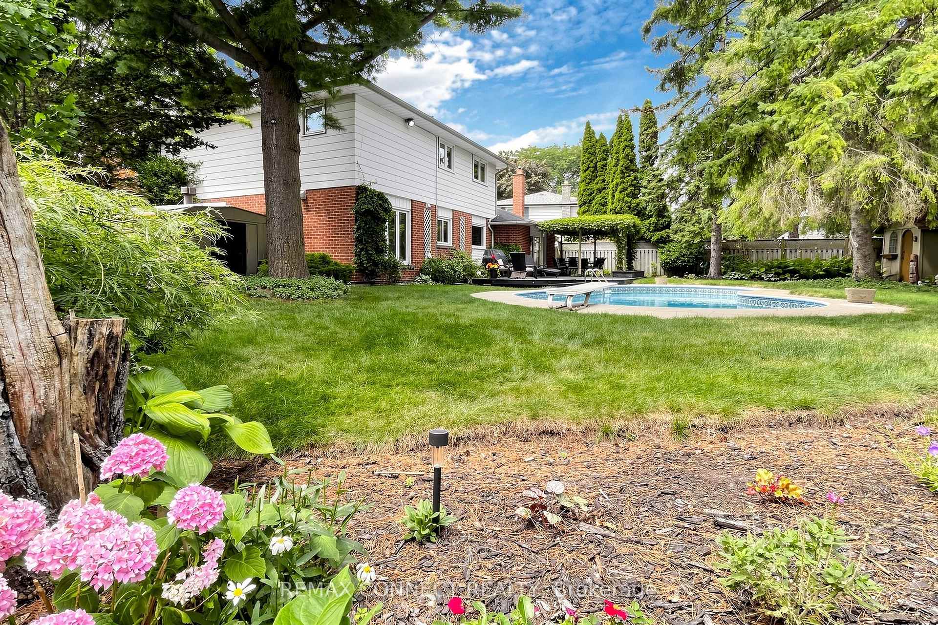 Photo 38 of 15 Satchell Boulevard, Scarborough, Centennial Scarborough — HOMEH