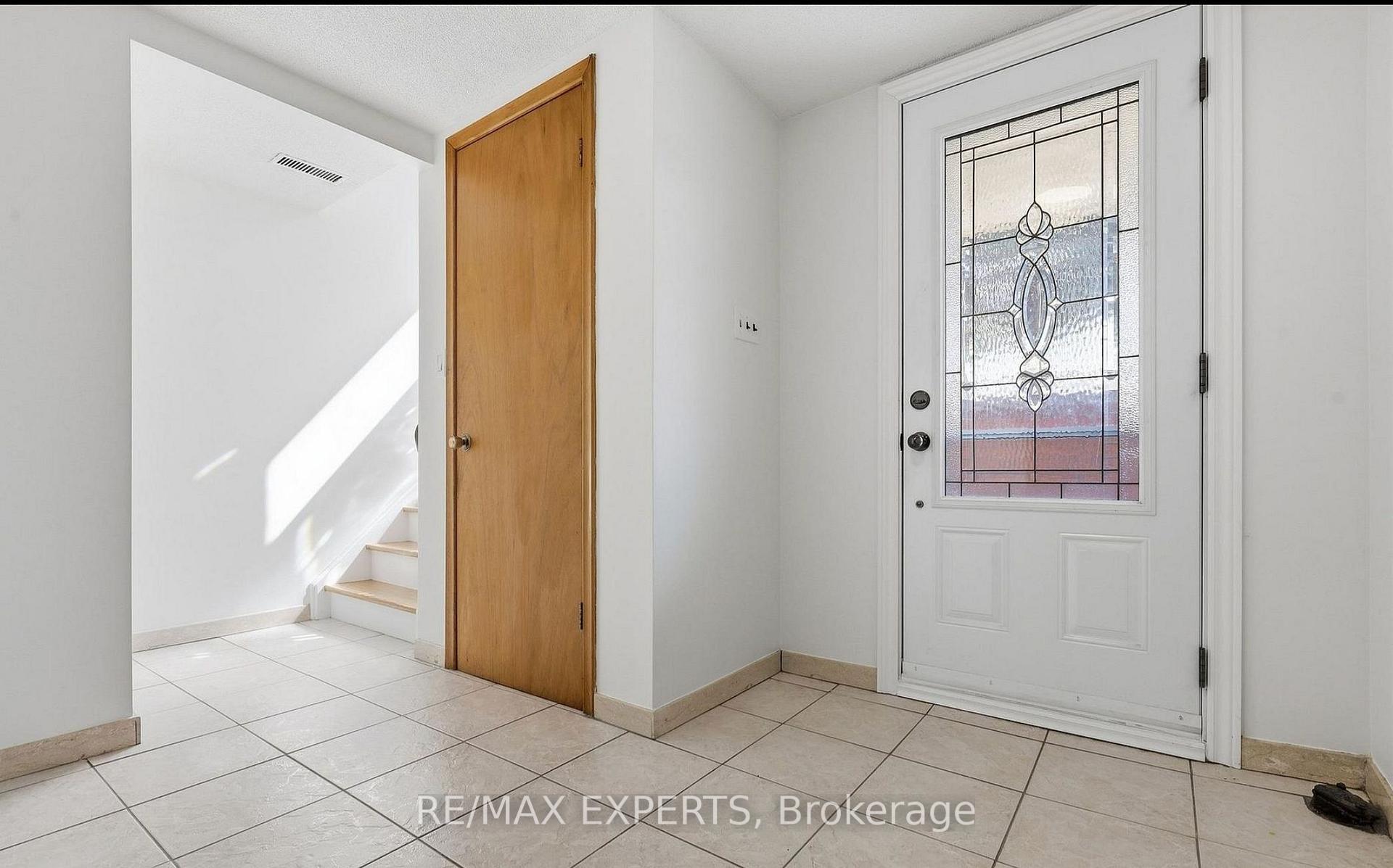 Photo 2 of Unit BSMT, 228 Andrew Park, Vaughan, West Woodbridge — HOMEH