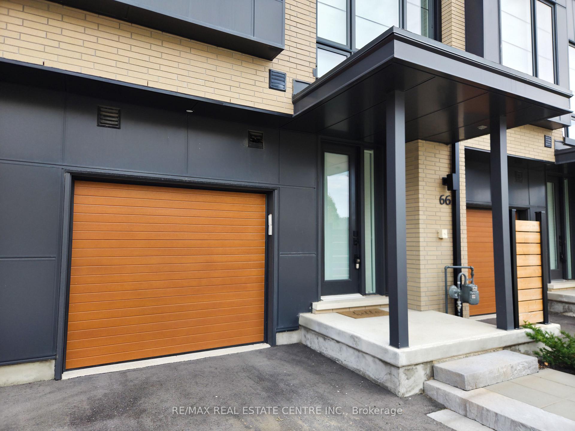Photo 3 of Unit 66, 2273 Turnberry Drive, Burlington, Rose — HOMEH