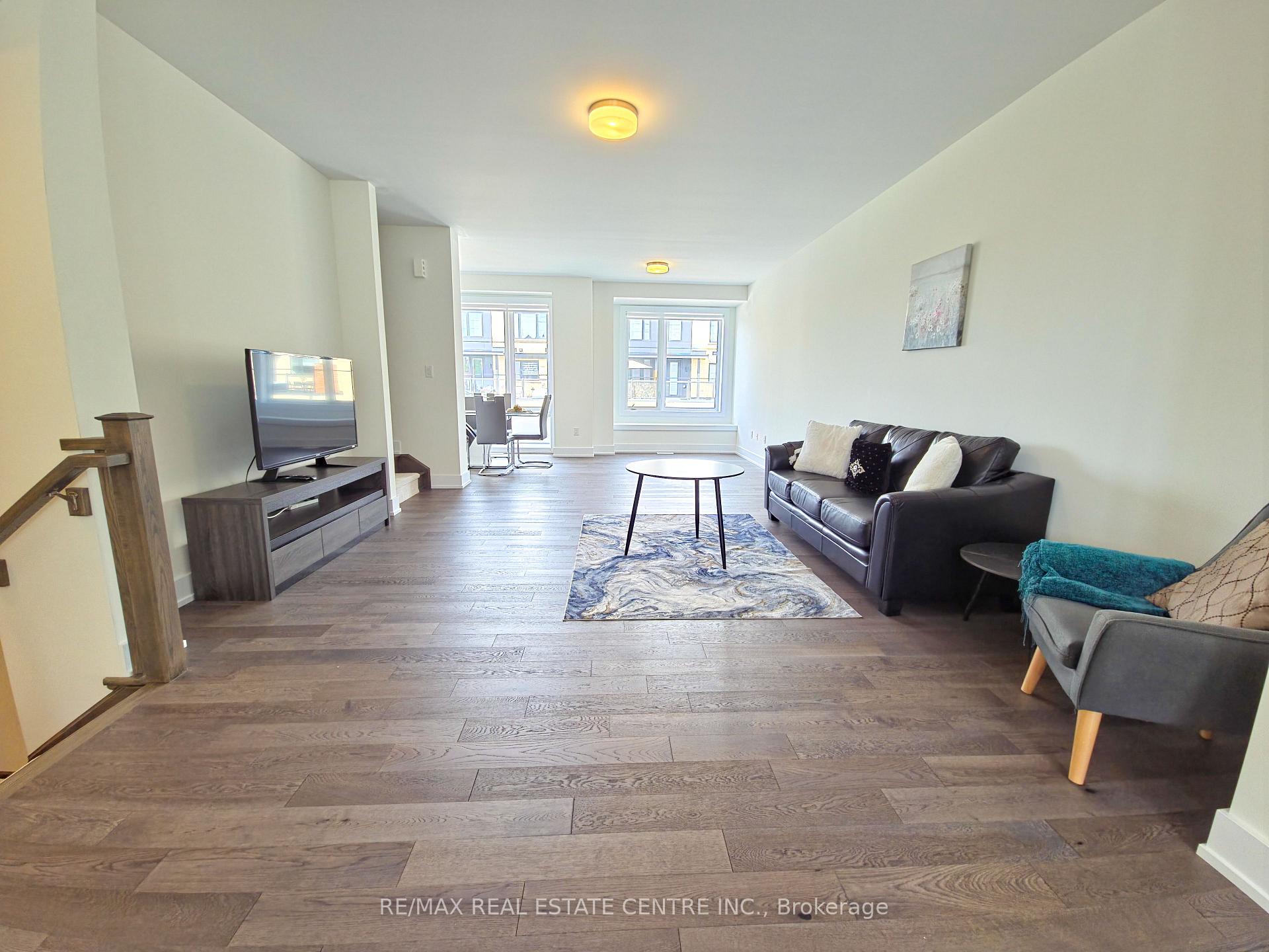 Photo 24 of Unit 66, 2273 Turnberry Drive, Burlington, Rose — HOMEH