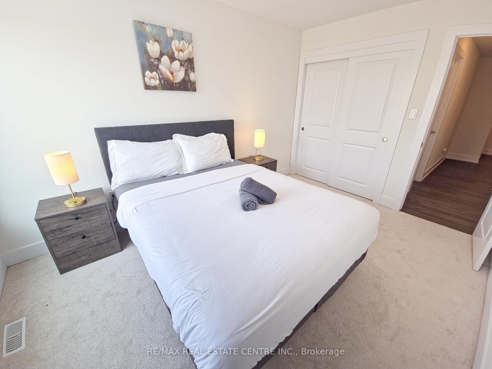 Photo 39 of Unit 66, 2273 Turnberry Drive, Burlington, Rose — HOMEH