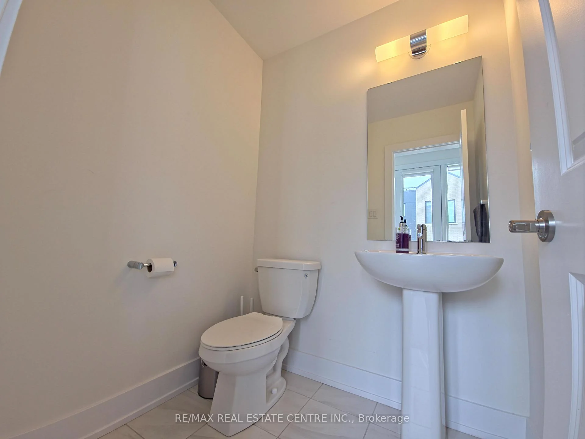 Photo 50 of Unit 66, 2273 Turnberry Drive, Burlington, Rose — HOMEH