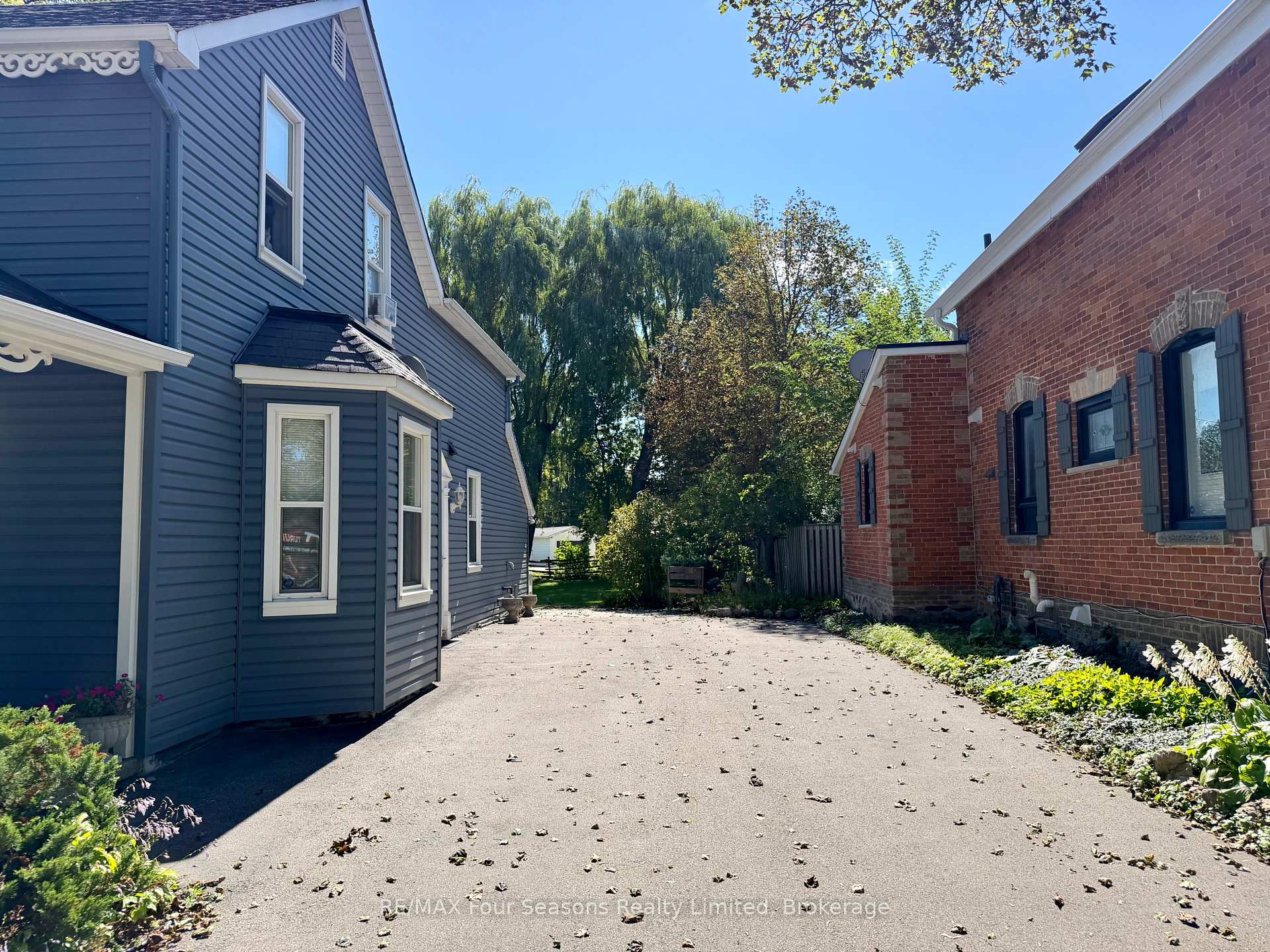 Photo 3 of Unit Main Level, 7343 26 Highway, Clearview, Stayner — HOMEH