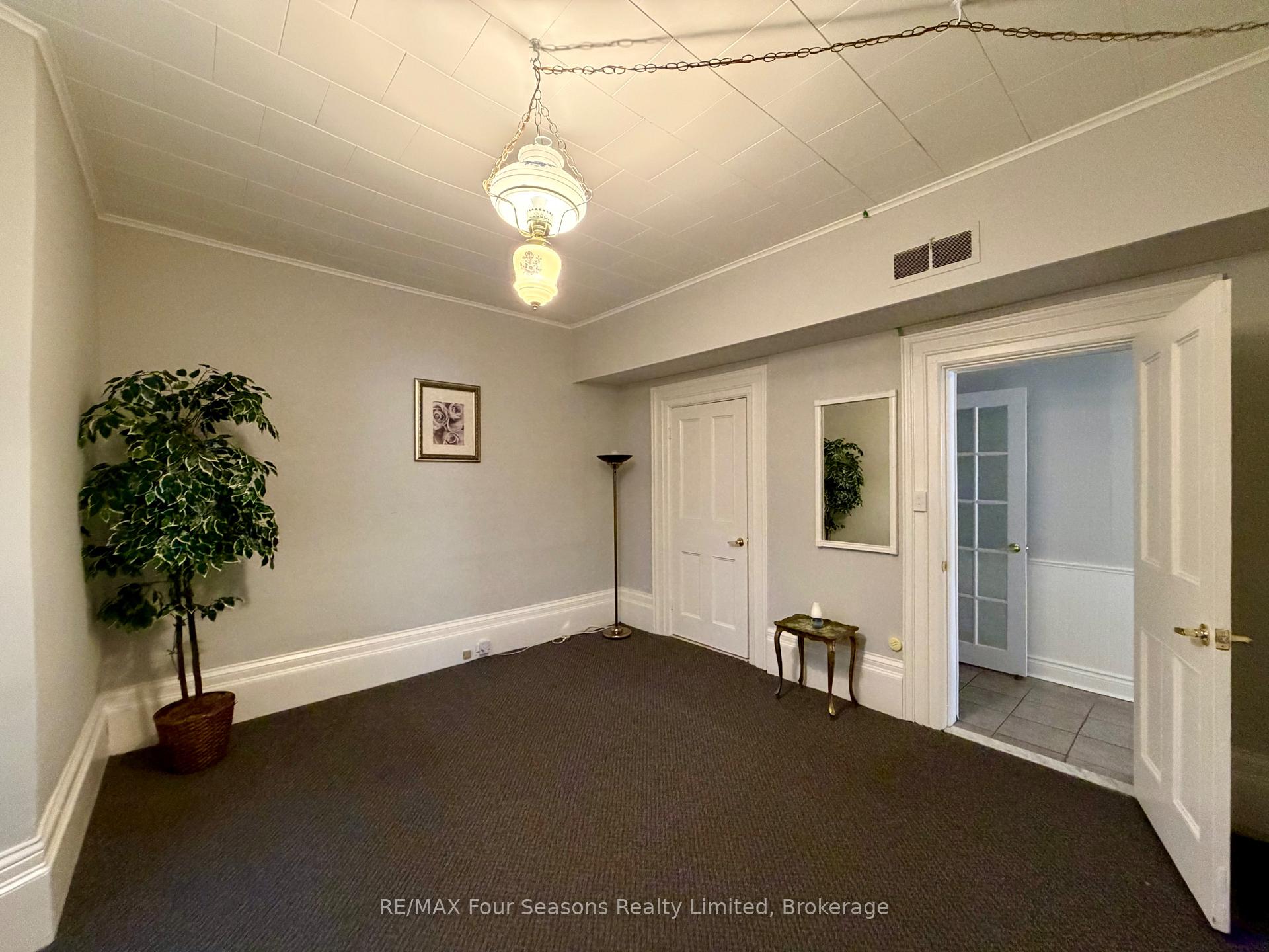 Photo 17 of Unit Main Level, 7343 26 Highway, Clearview, Stayner — HOMEH