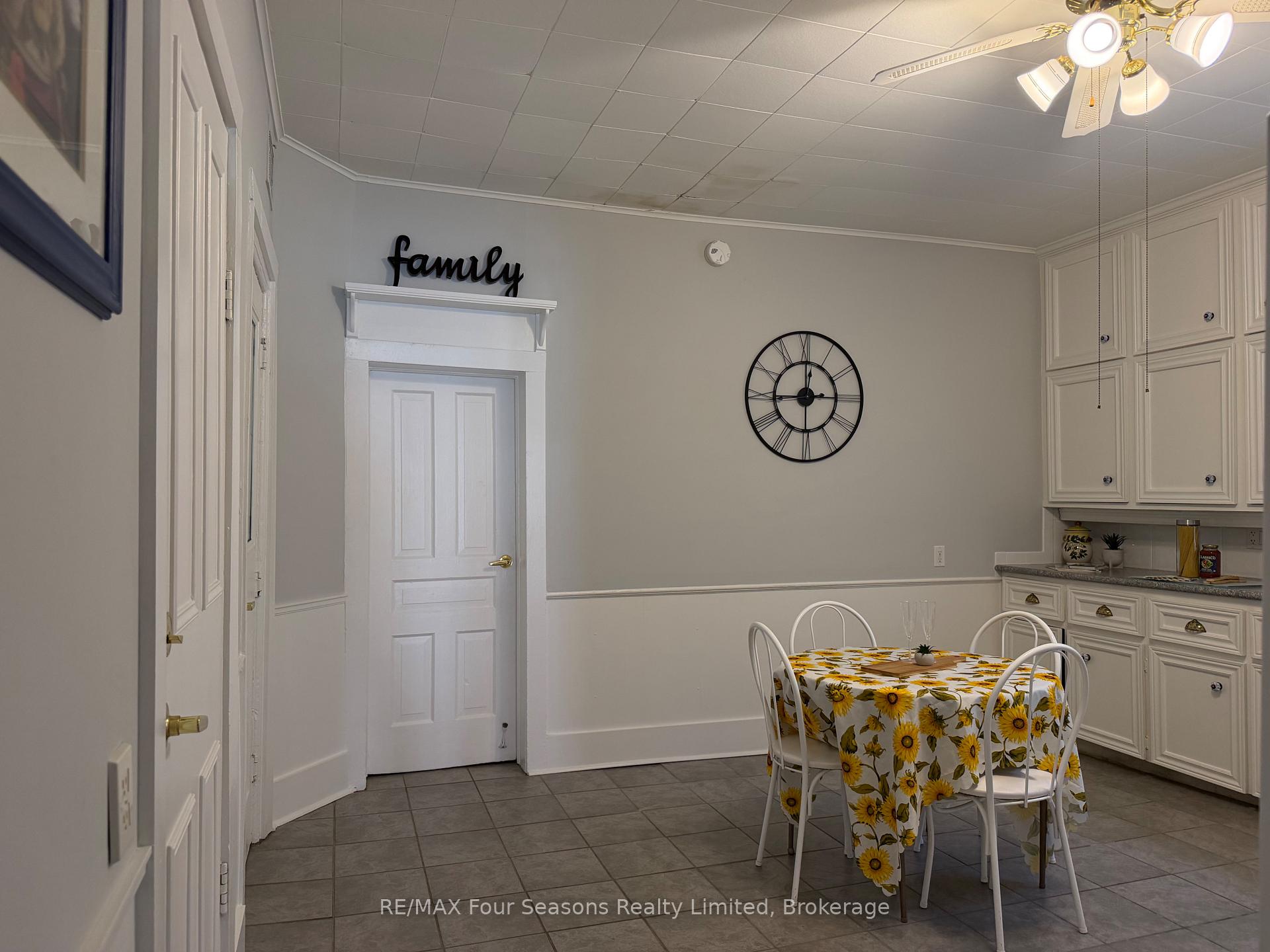 Photo 19 of Unit Main Level, 7343 26 Highway, Clearview, Stayner — HOMEH