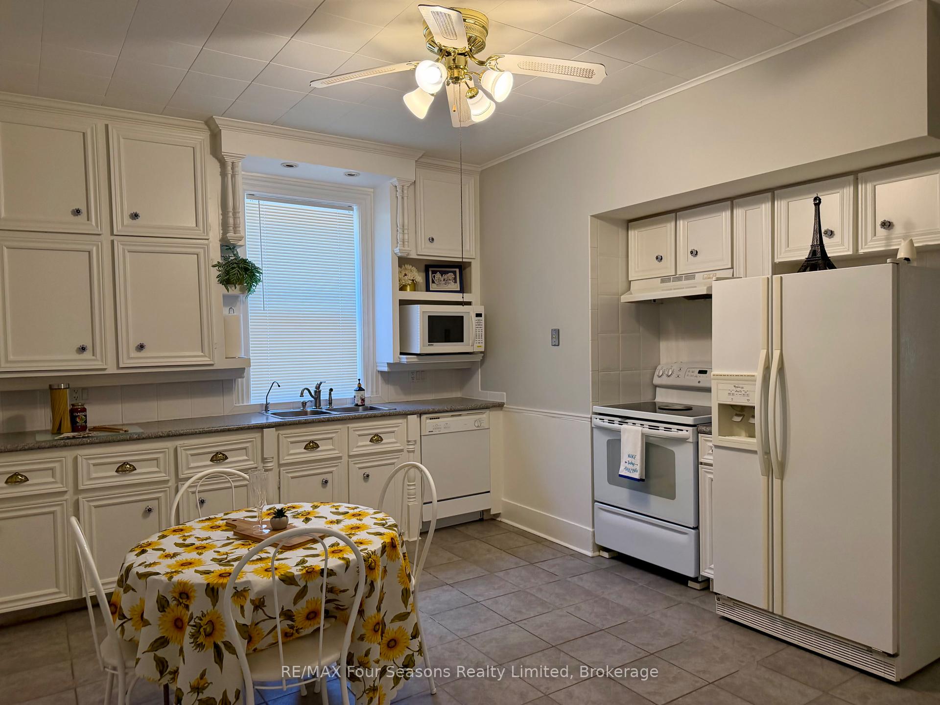 Photo 20 of Unit Main Level, 7343 26 Highway, Clearview, Stayner — HOMEH