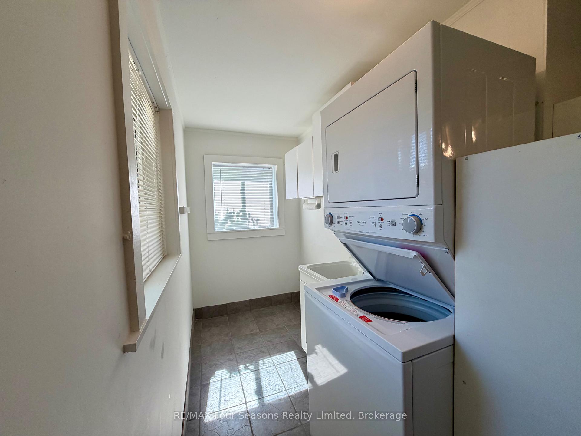 Photo 26 of Unit Main Level, 7343 26 Highway, Clearview, Stayner — HOMEH