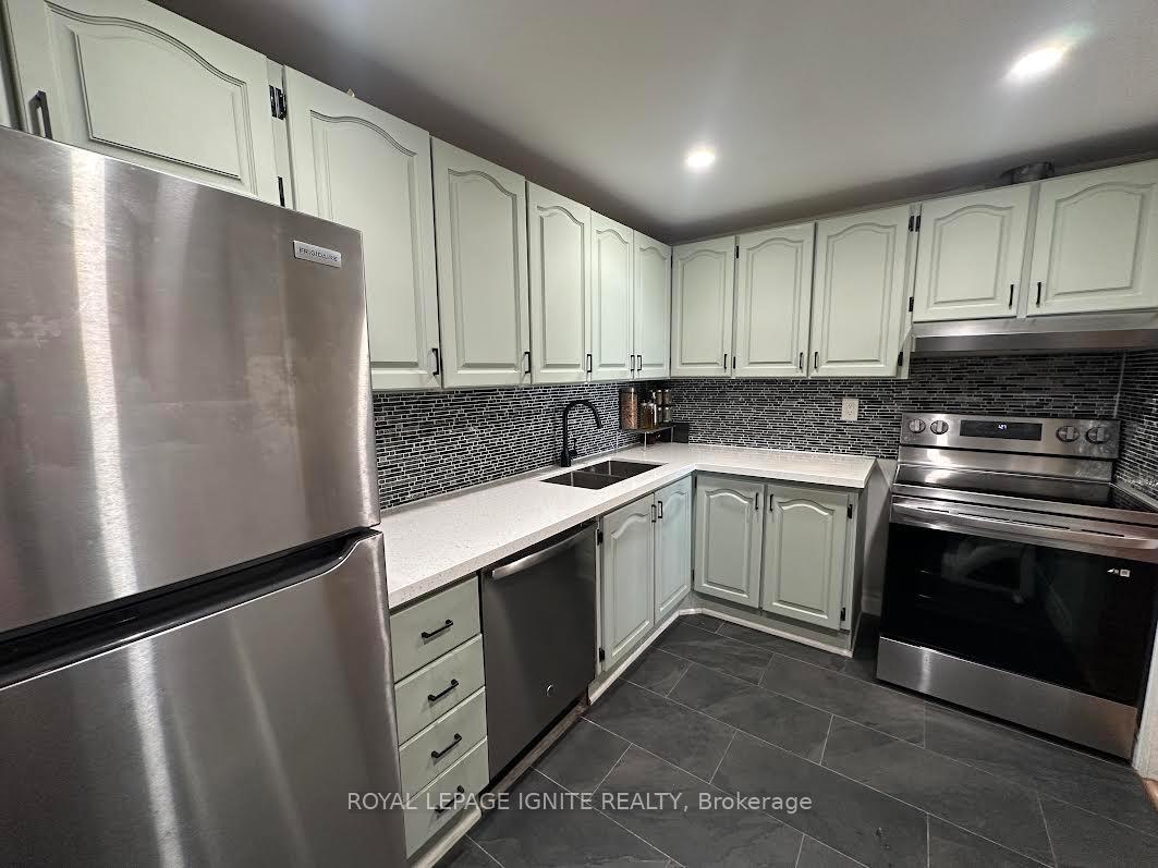 Photo 14 of Unit 407, 20 Speers Road, Oakville, Central — HOMEH
