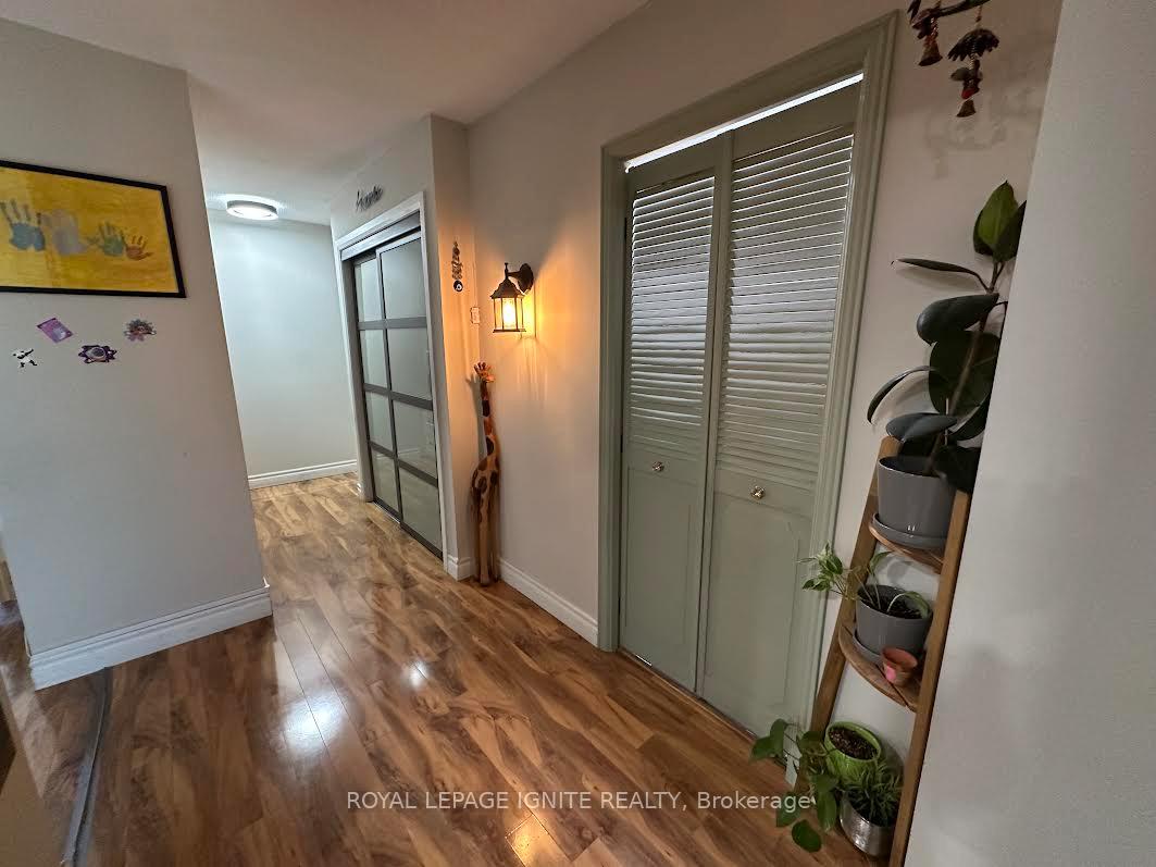 Photo 16 of Unit 407, 20 Speers Road, Oakville, Central — HOMEH