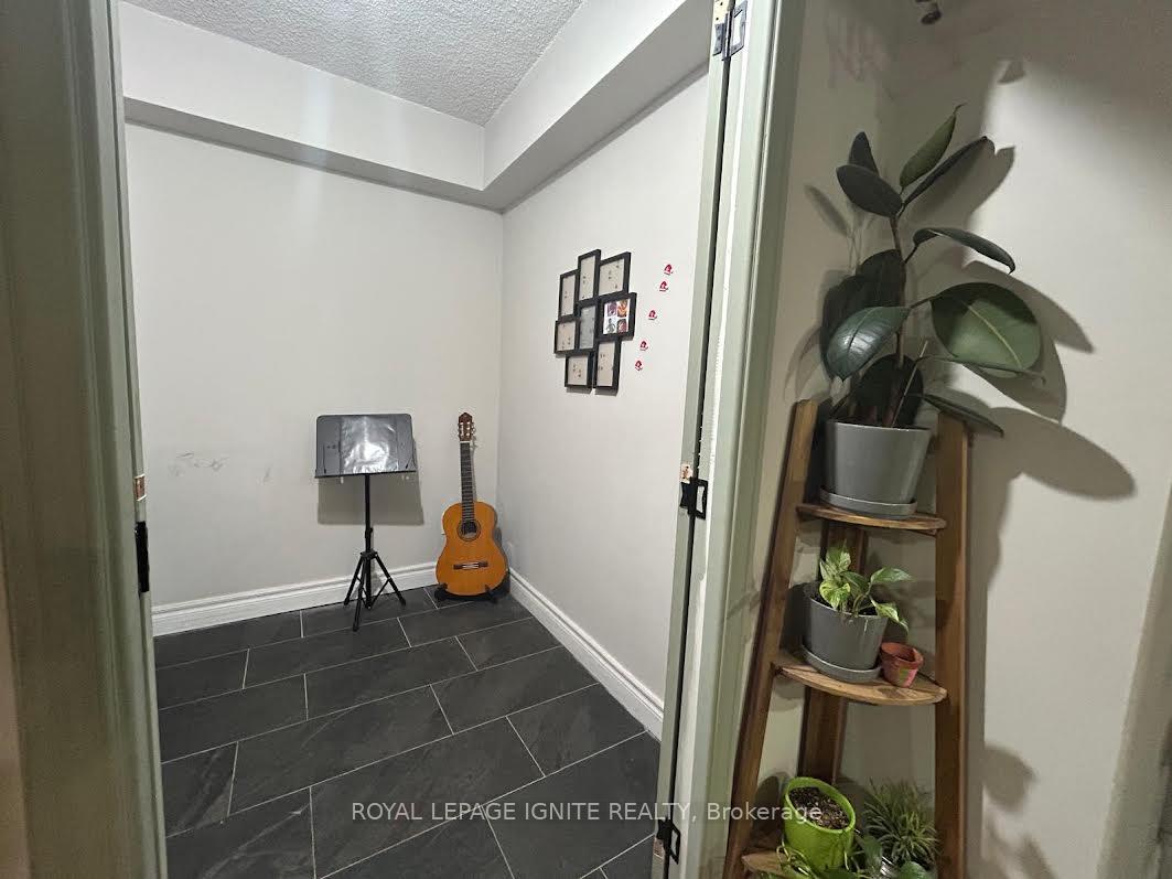 Photo 29 of Unit 407, 20 Speers Road, Oakville, Central — HOMEH