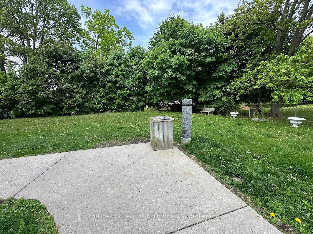 Photo 31 of Unit 407, 20 Speers Road, Oakville, Central — HOMEH