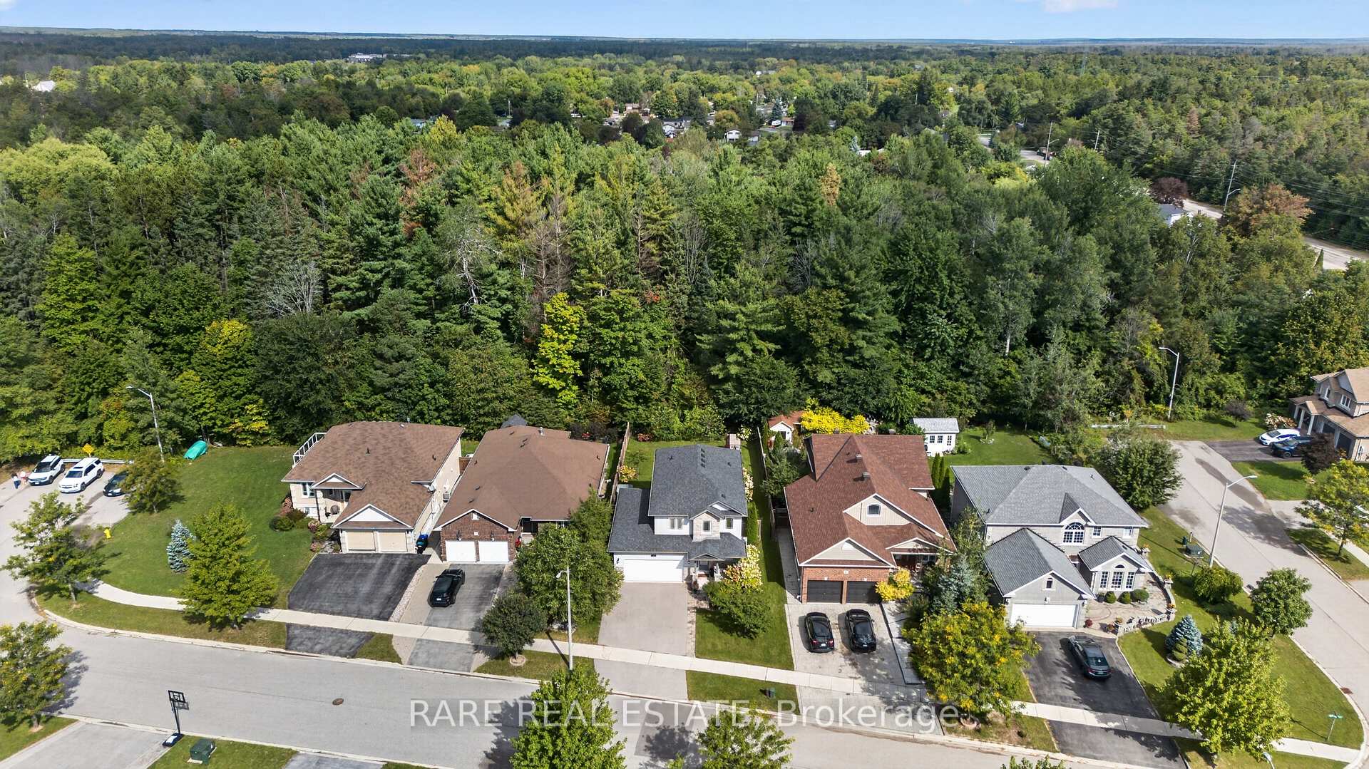 Photo 3 of 10 Brennan Drive, Essa, Angus — HOMEH