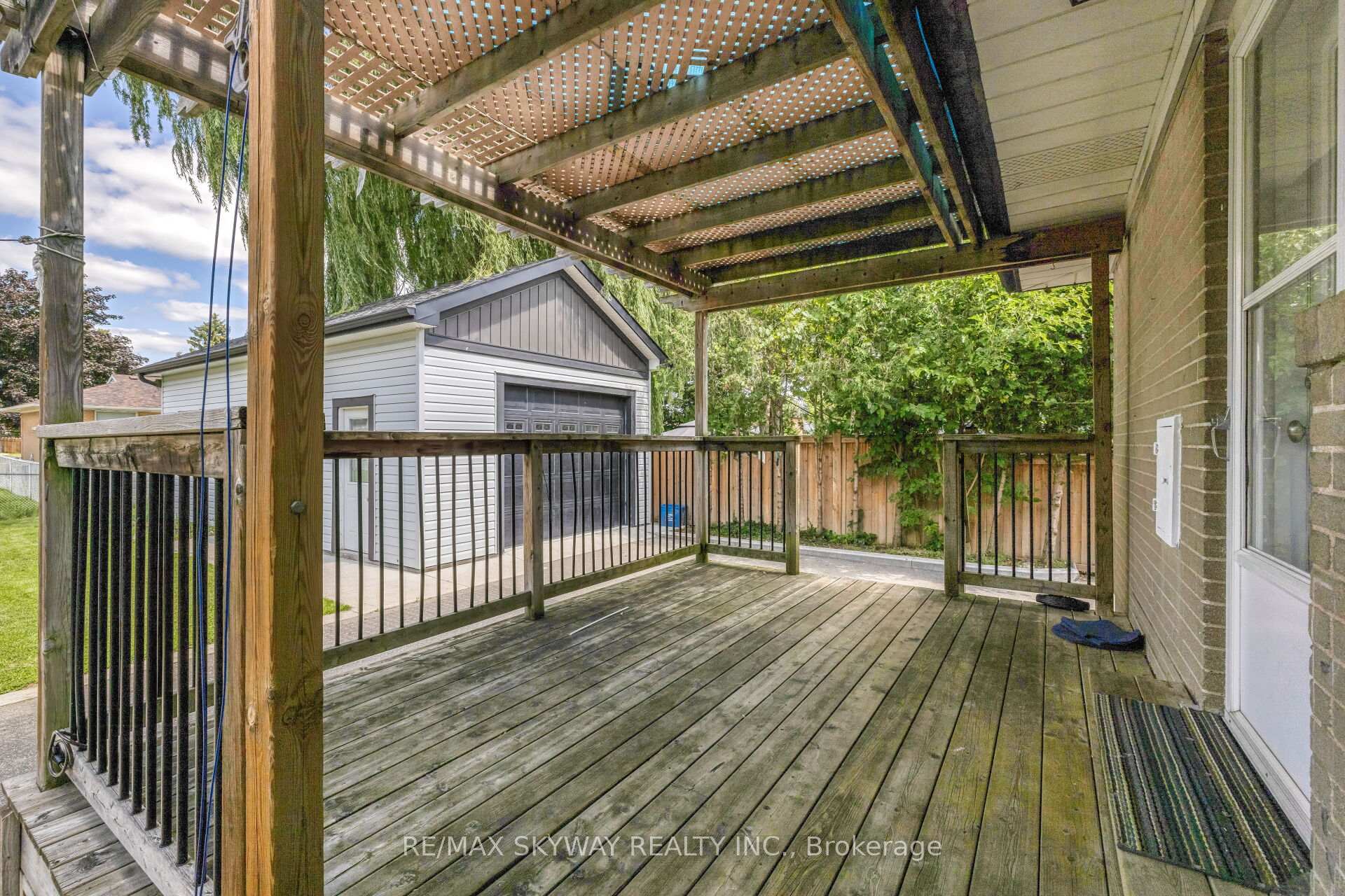 Photo 33 of Unit Upper, 279 Elmwood Crescent, Milton, Old Milton — HOMEH