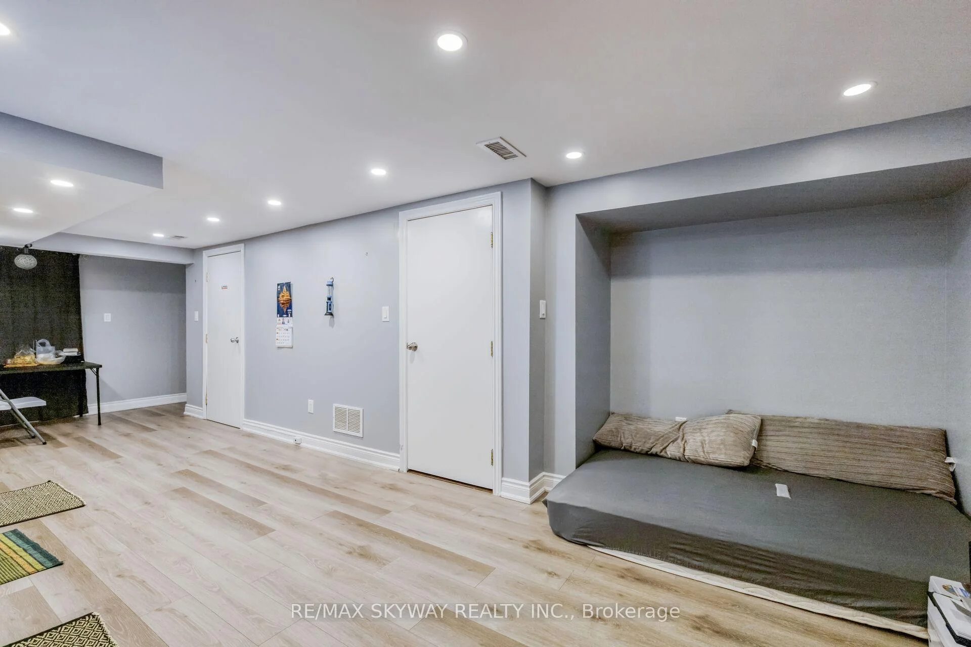 Photo 32 of Unit Upper, 279 Elmwood Crescent, Milton, Old Milton — HOMEH