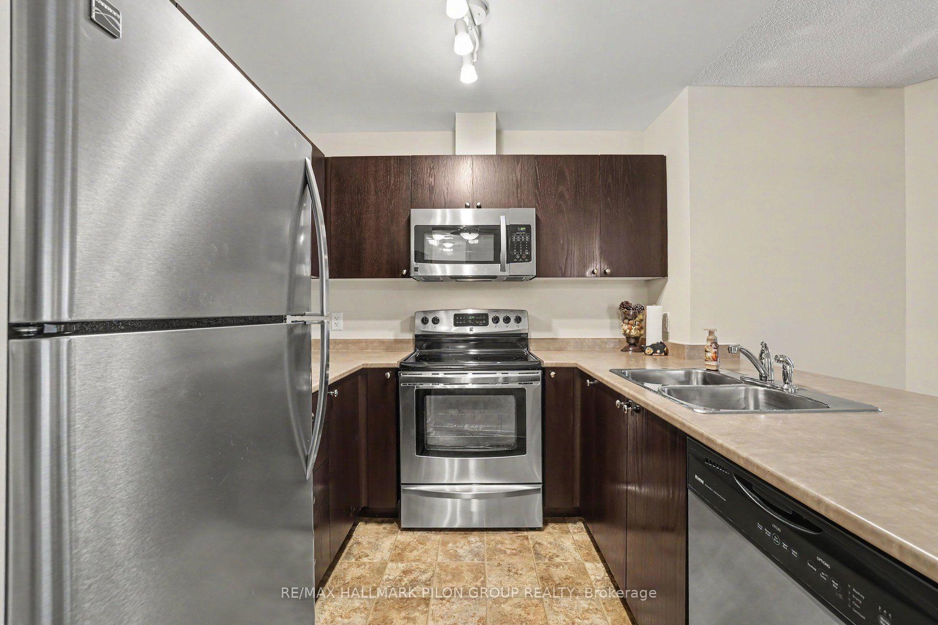 Photo 6 of Unit 109, 151 Potts Private, Ottawa, Notting Hill/Summerside — HOMEH