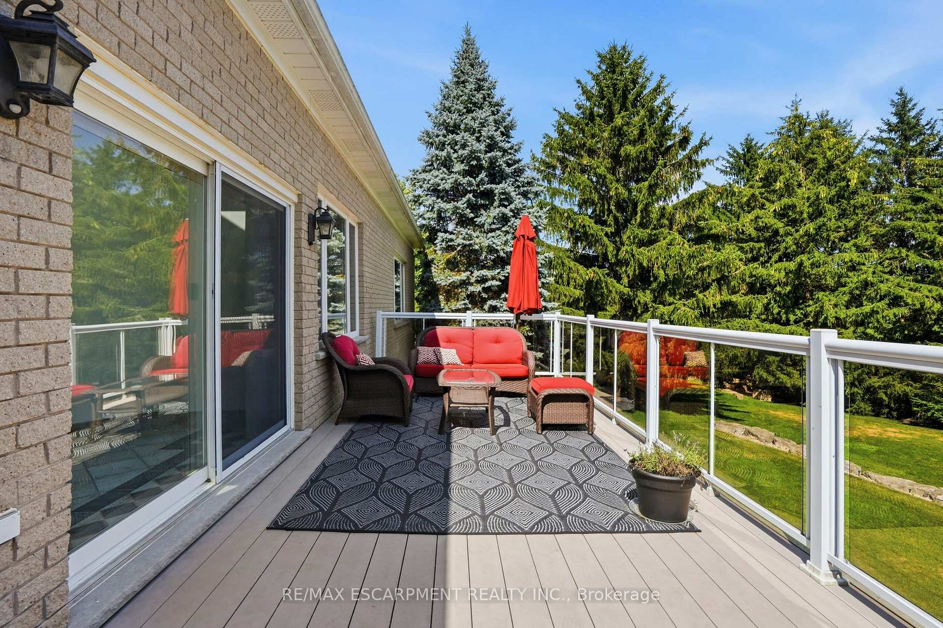 Photo 46 of 11 Palomino Drive, Hamilton, Rural Flamborough — HOMEH