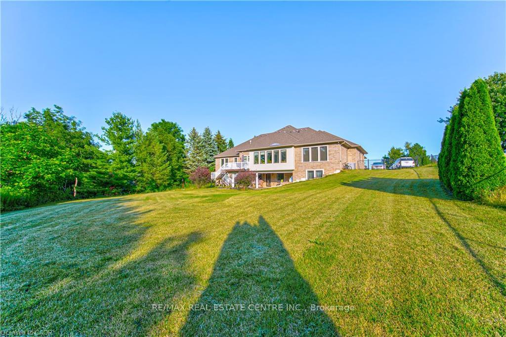 Photo 26 of 330 Macdonald Street, Caledon, Inglewood — HOMEH