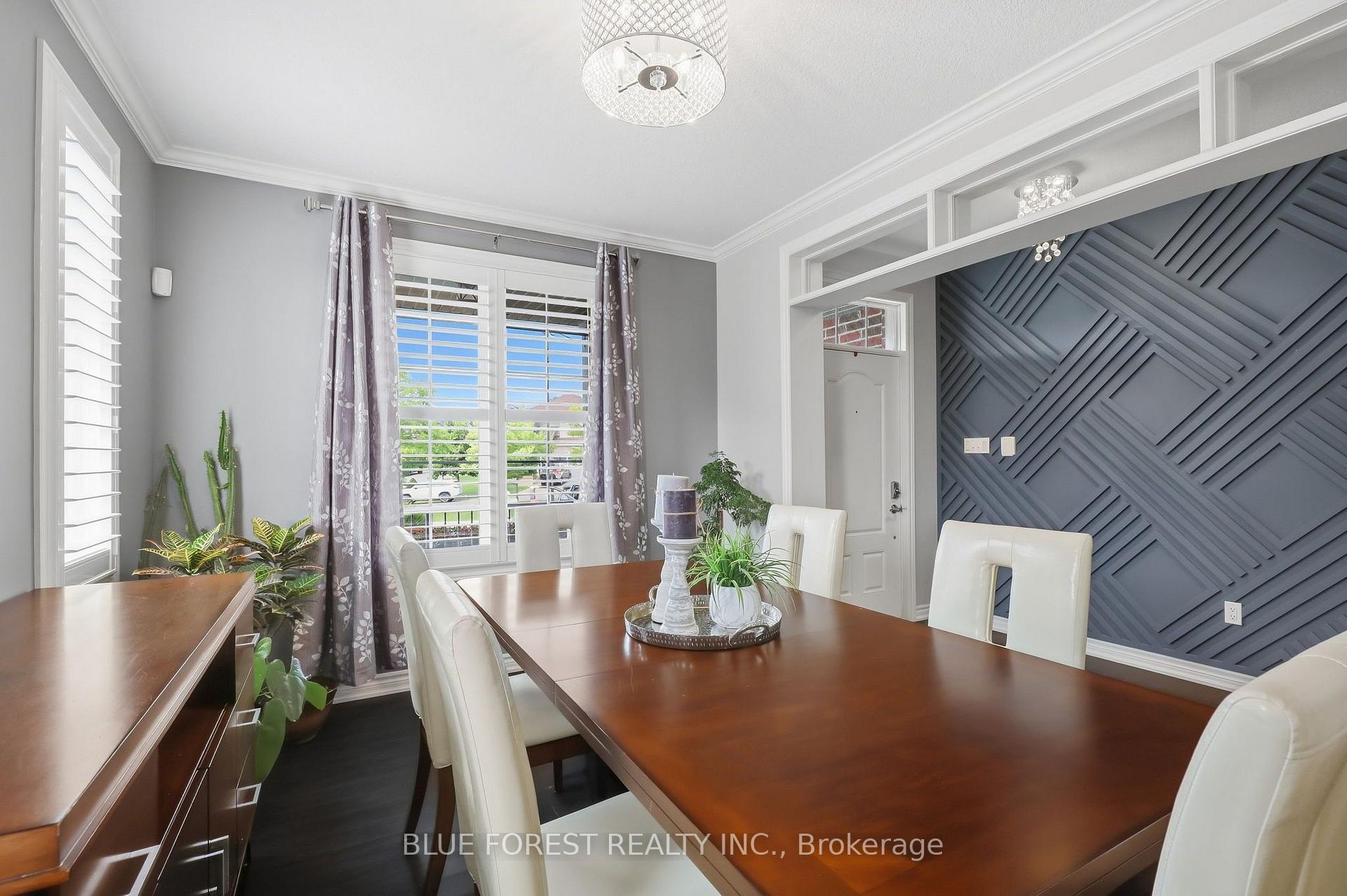 Photo 6 of 813 Deer Ridge Place, London, North M — HOMEH