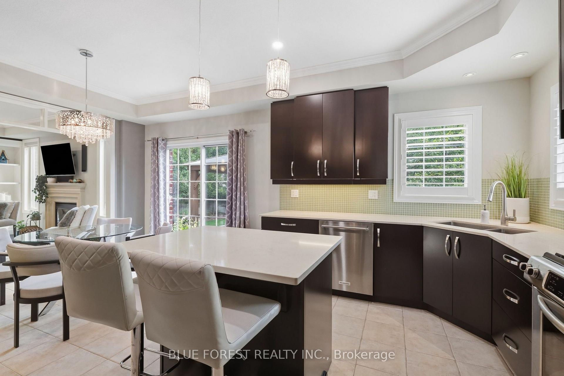 Photo 9 of 813 Deer Ridge Place, London, North M — HOMEH