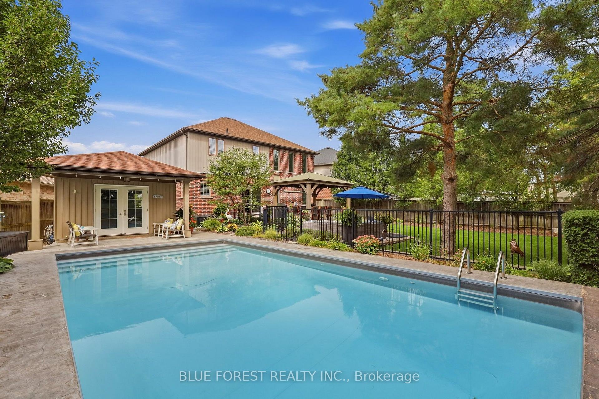 Photo 37 of 813 Deer Ridge Place, London, North M — HOMEH