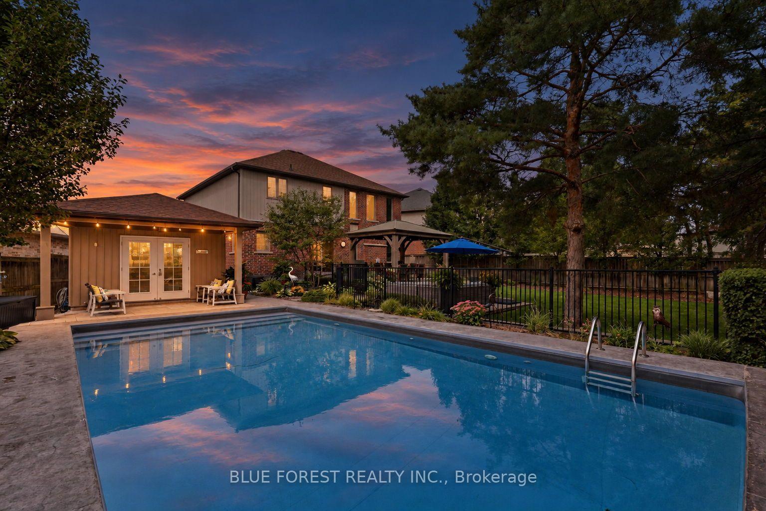 Photo 38 of 813 Deer Ridge Place, London, North M — HOMEH