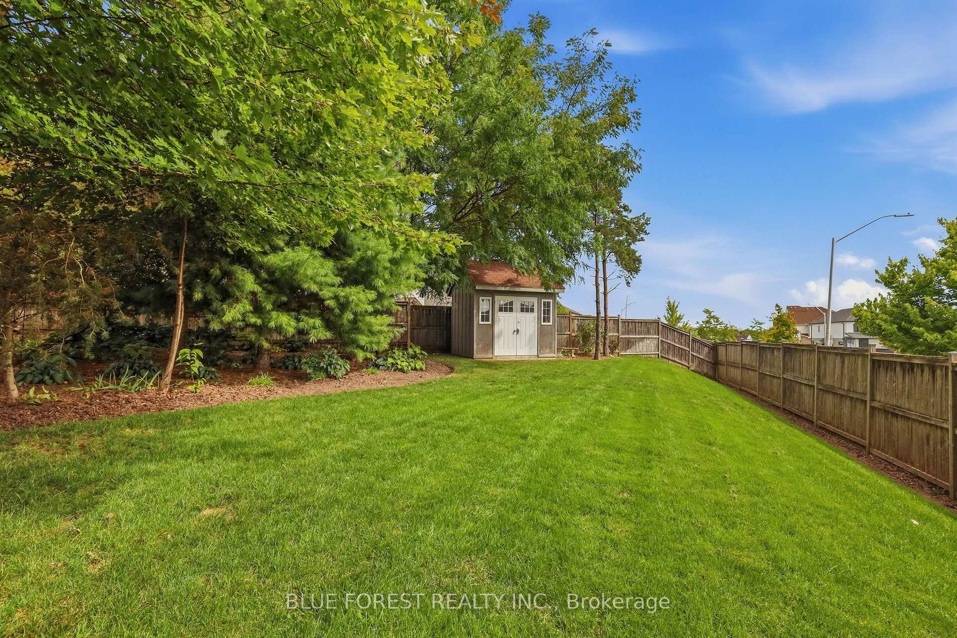 Photo 50 of 813 Deer Ridge Place, London, North M — HOMEH