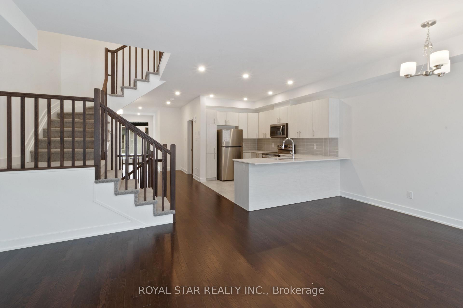 Photo 14 of 310 Makobe Lane, Ottawa, Riverside South/Gloucester Glen — HOMEH