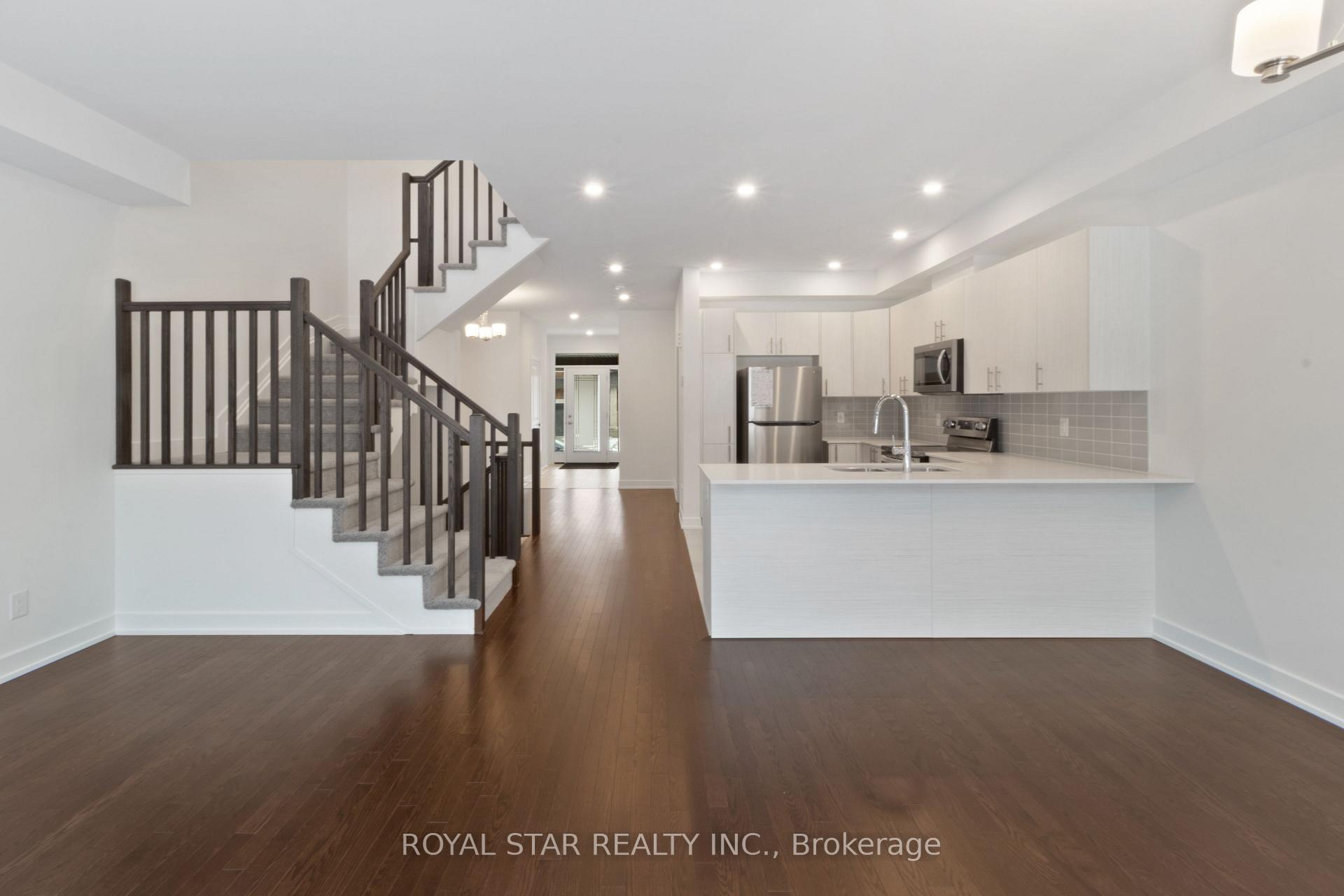 Photo 16 of 310 Makobe Lane, Ottawa, Riverside South/Gloucester Glen — HOMEH