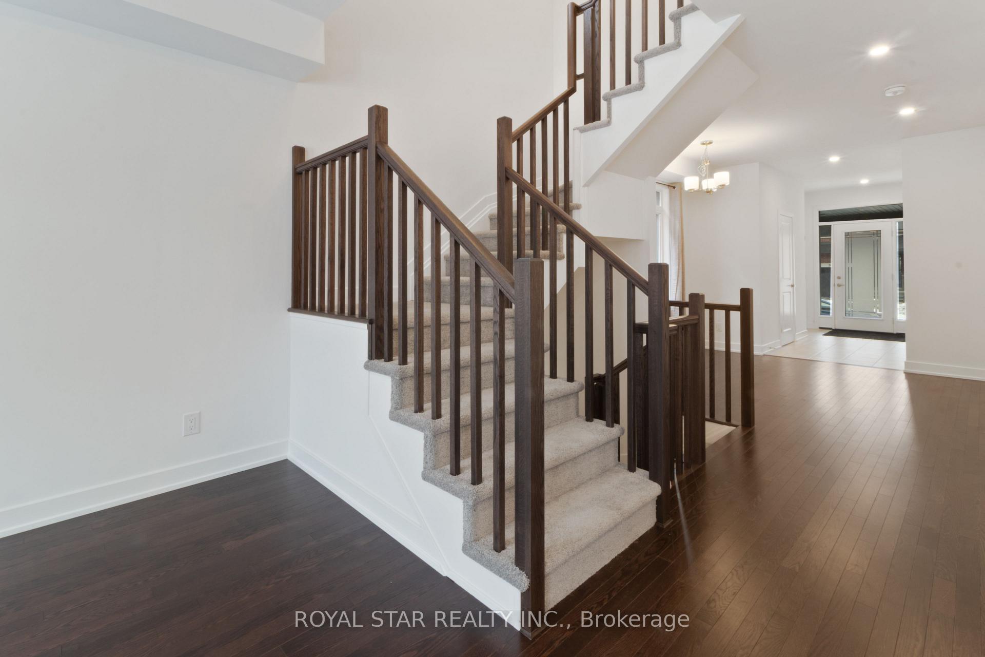 Photo 17 of 310 Makobe Lane, Ottawa, Riverside South/Gloucester Glen — HOMEH