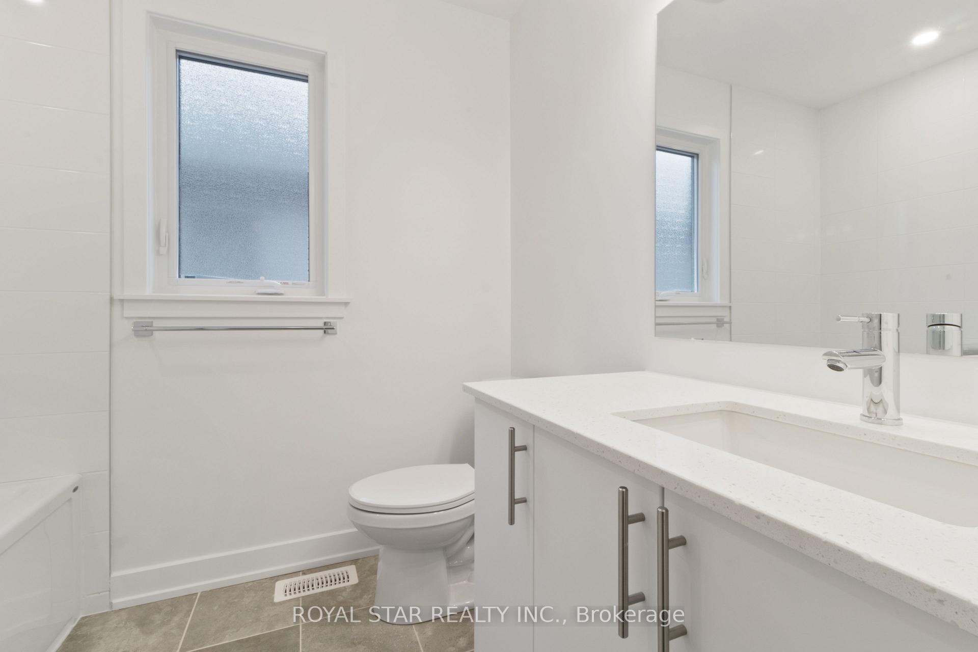 Photo 20 of 310 Makobe Lane, Ottawa, Riverside South/Gloucester Glen — HOMEH
