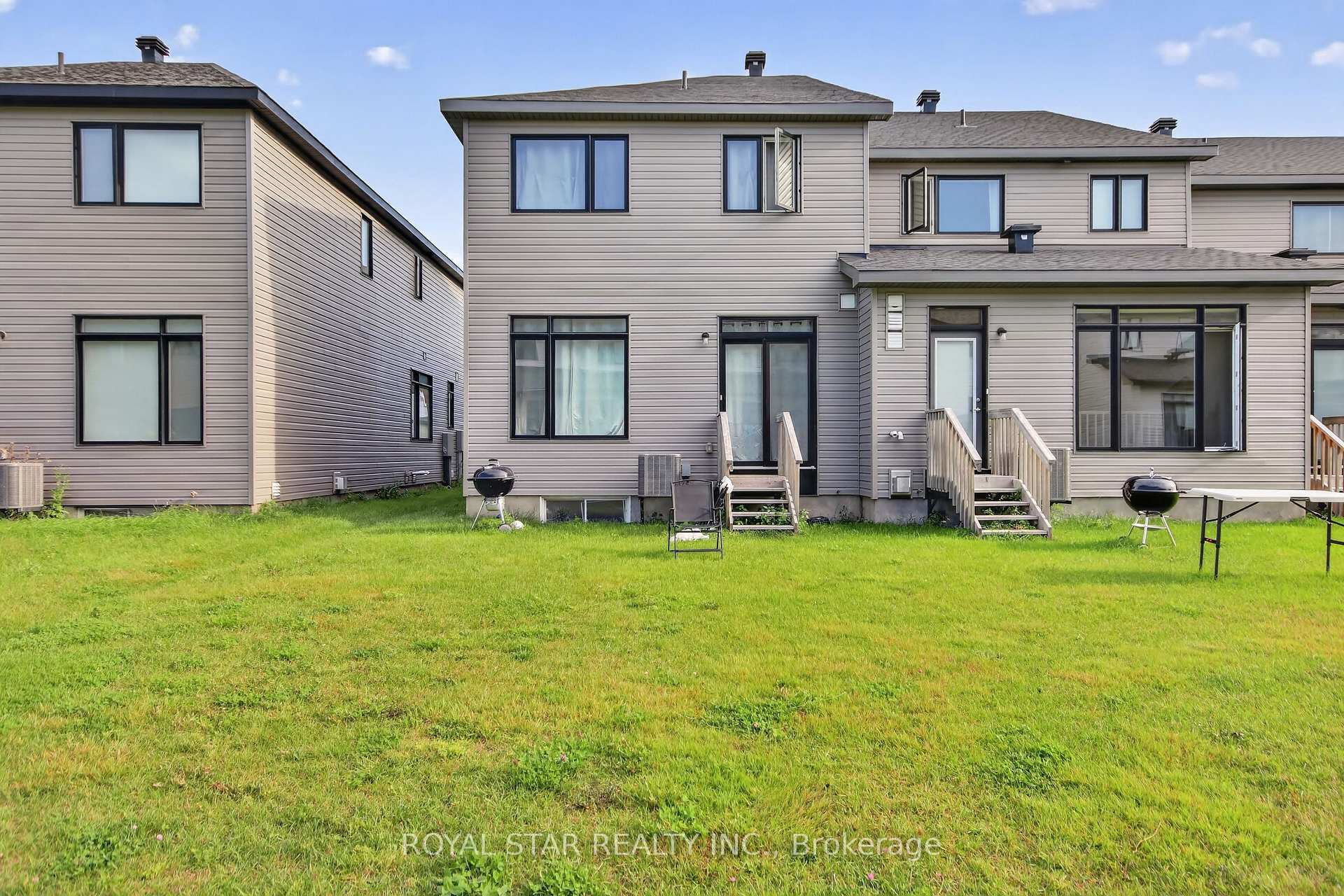 Photo 38 of 310 Makobe Lane, Ottawa, Riverside South/Gloucester Glen — HOMEH