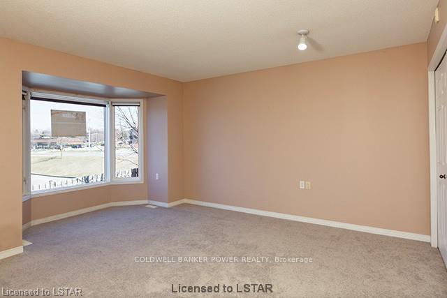 Photo 5 of Unit 3, 122 Sherwood Forest Square, London, North I — HOMEH