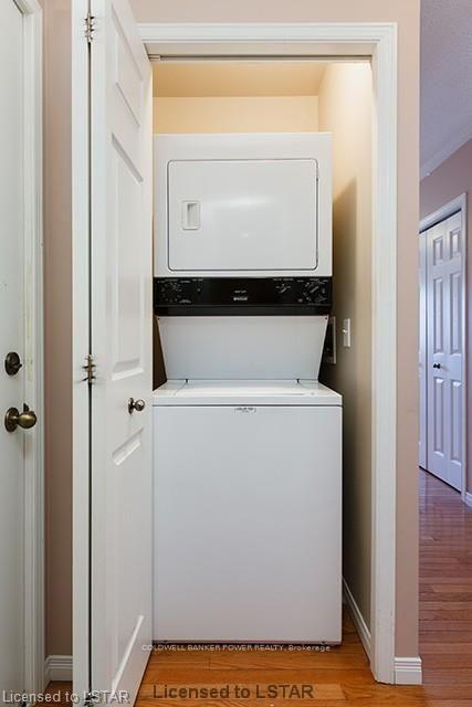 Photo 10 of Unit 3, 122 Sherwood Forest Square, London, North I — HOMEH