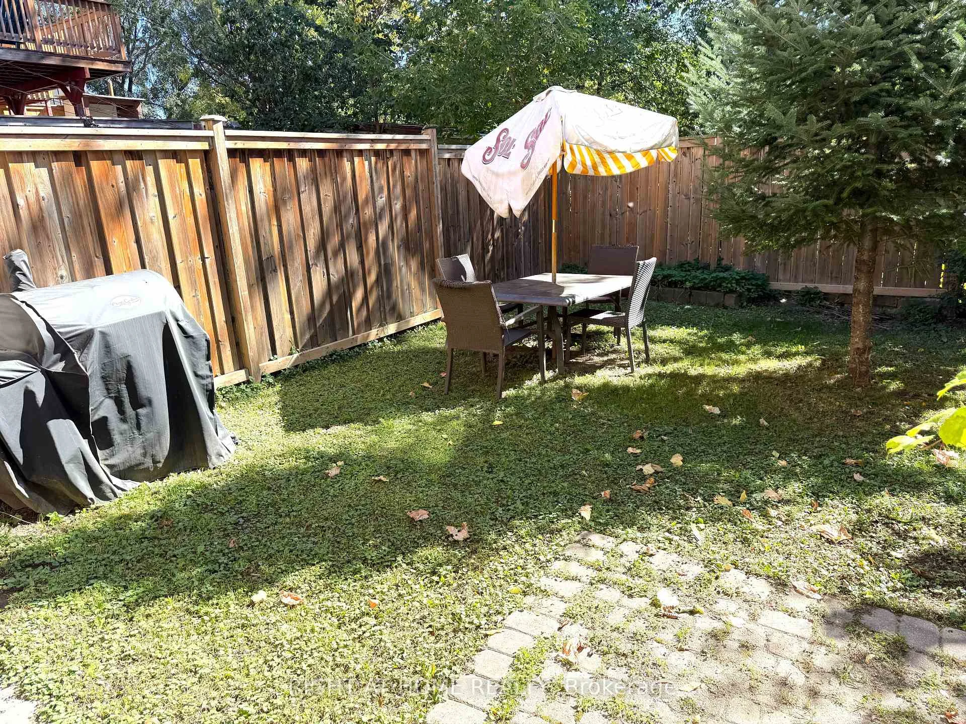 Photo 22 of Unit 4, 11 Donald Avenue, Toronto, Caledonia-Fairbank — HOMEH