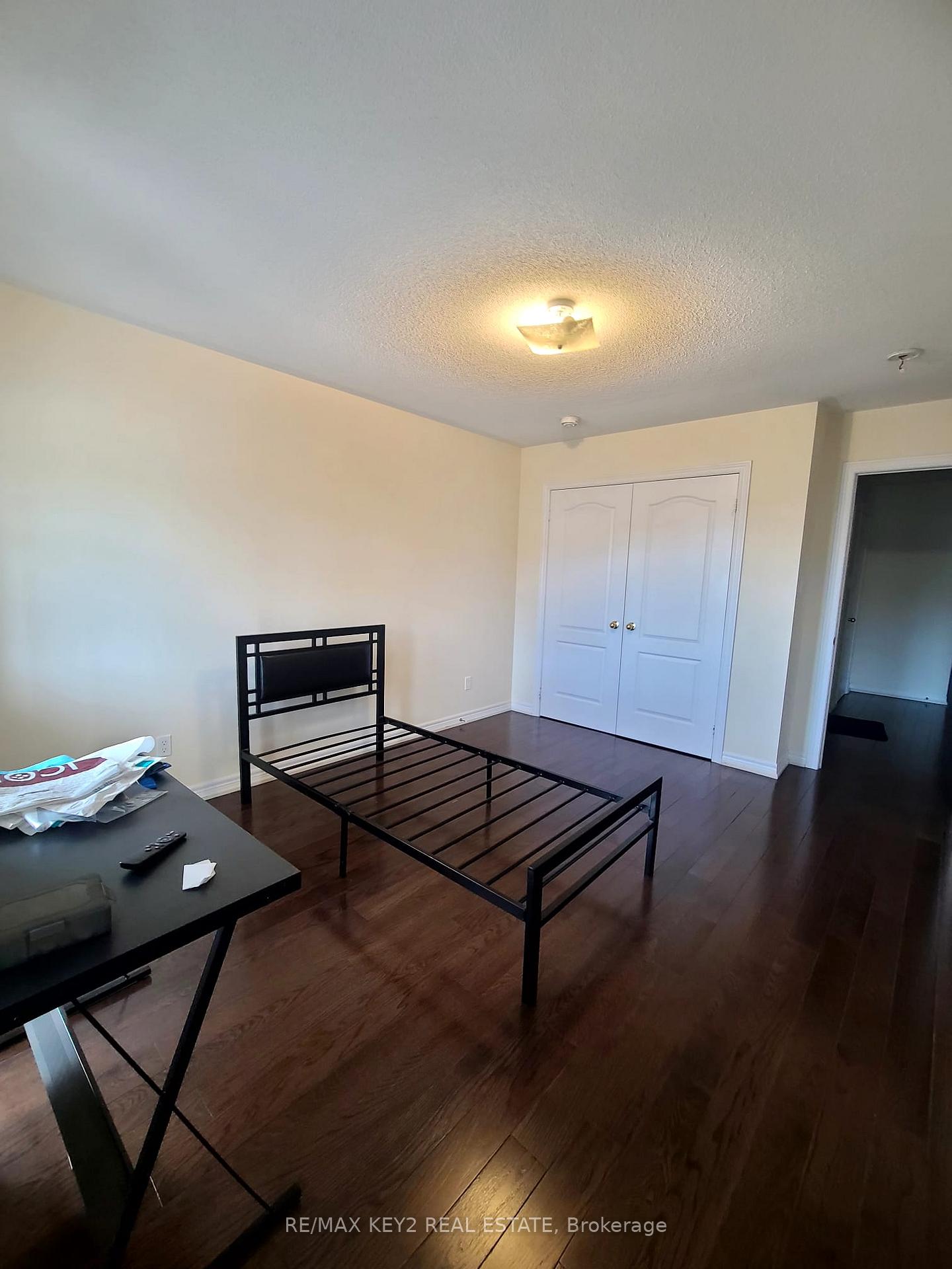 Photo 13 of Unit Upper, 1601 Dusty Drive, Pickering, Duffin Heights — HOMEH