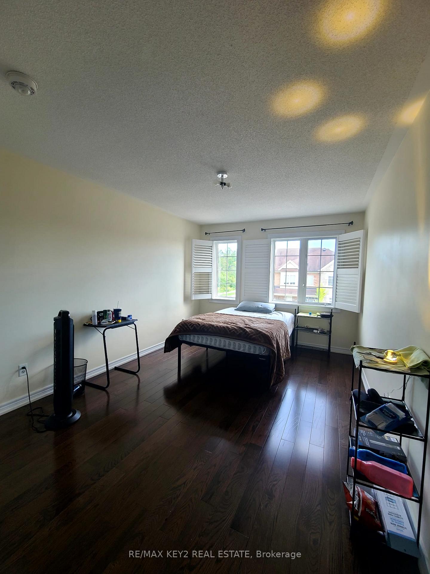 Photo 16 of Unit Upper, 1601 Dusty Drive, Pickering, Duffin Heights — HOMEH