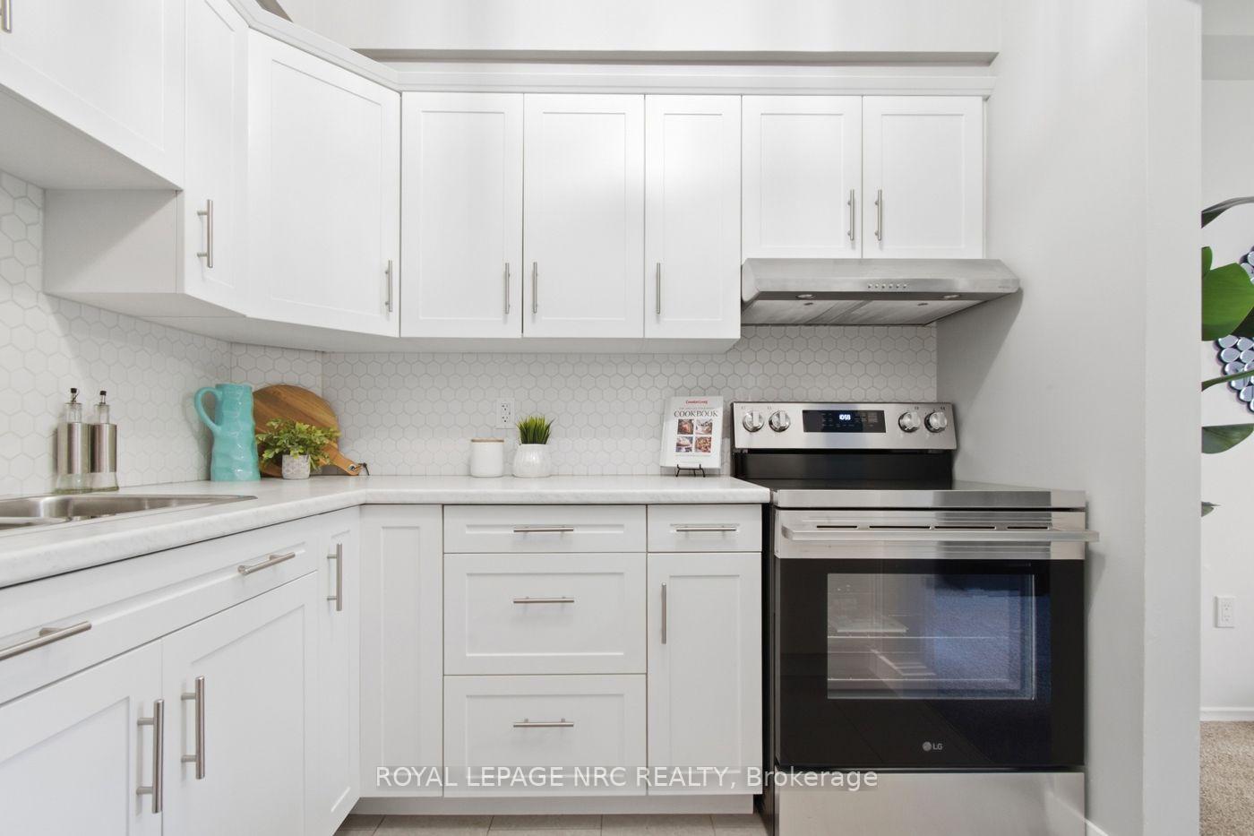 Photo 3 of Unit 107, 72 Main Street E, Port Colborne, Main Street — HOMEH